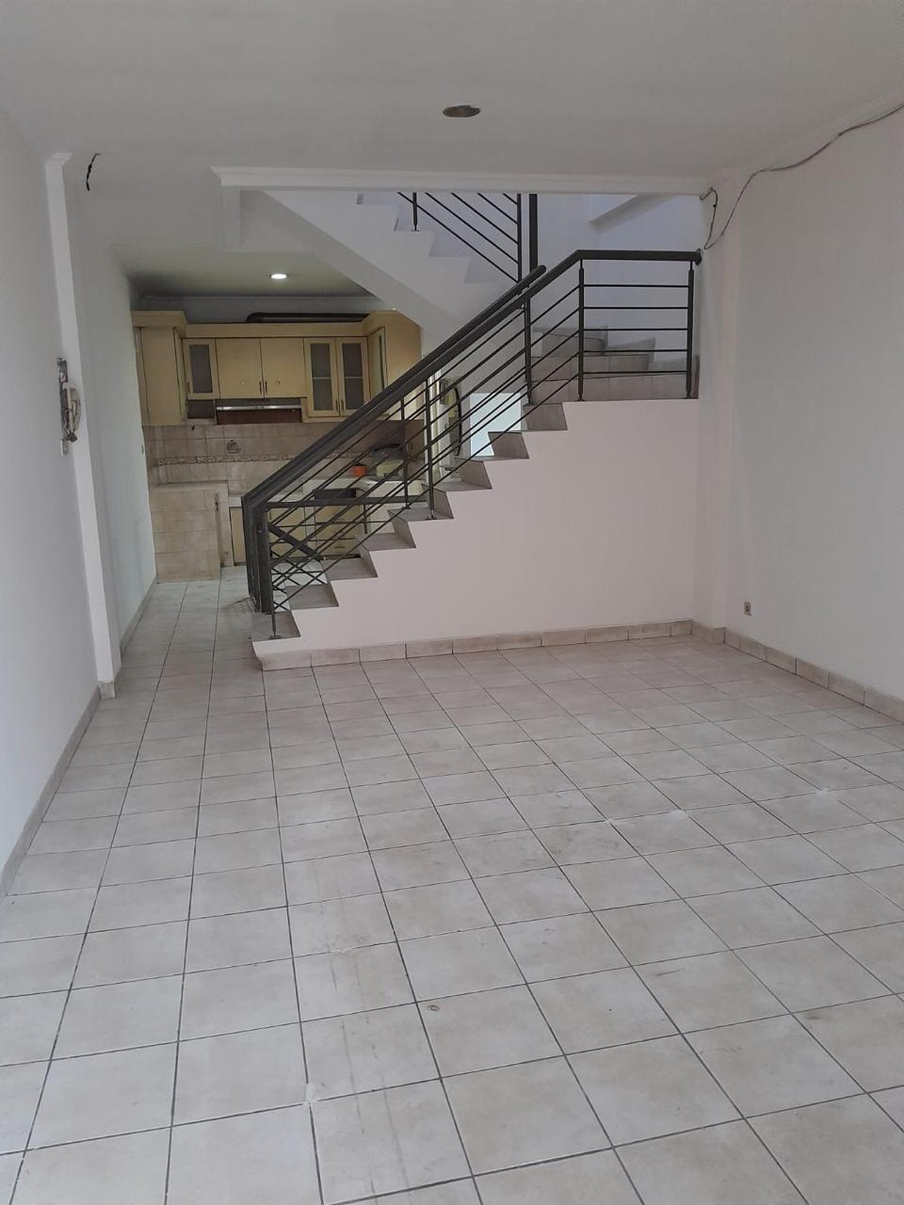 Dijual ruko di jalan raya duri jakarta pusat