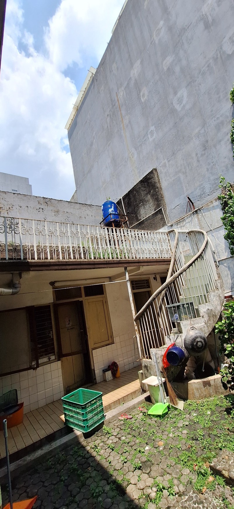 Dijual rumah di mandala raya