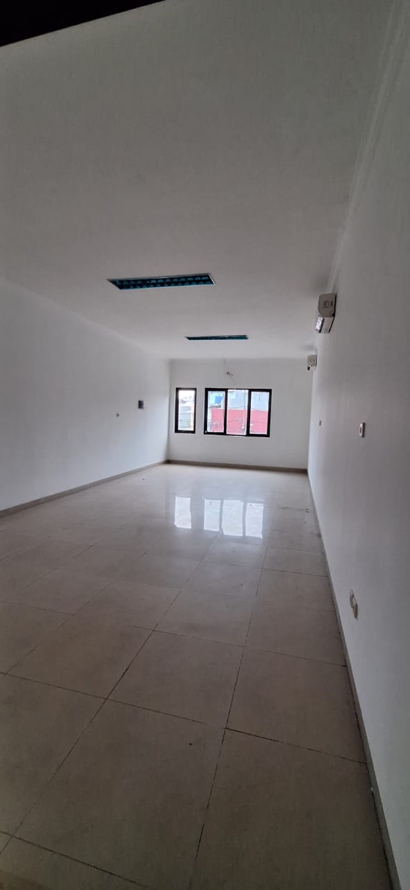 Dijual ruko gandeng 5 di tomang