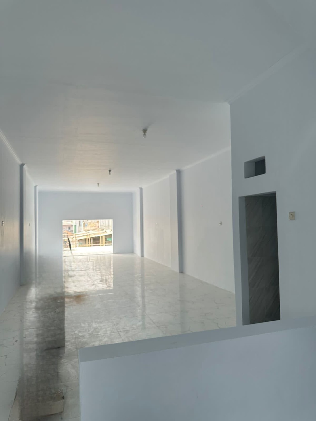 Dijual ruko di jalan utama raya Jelambar