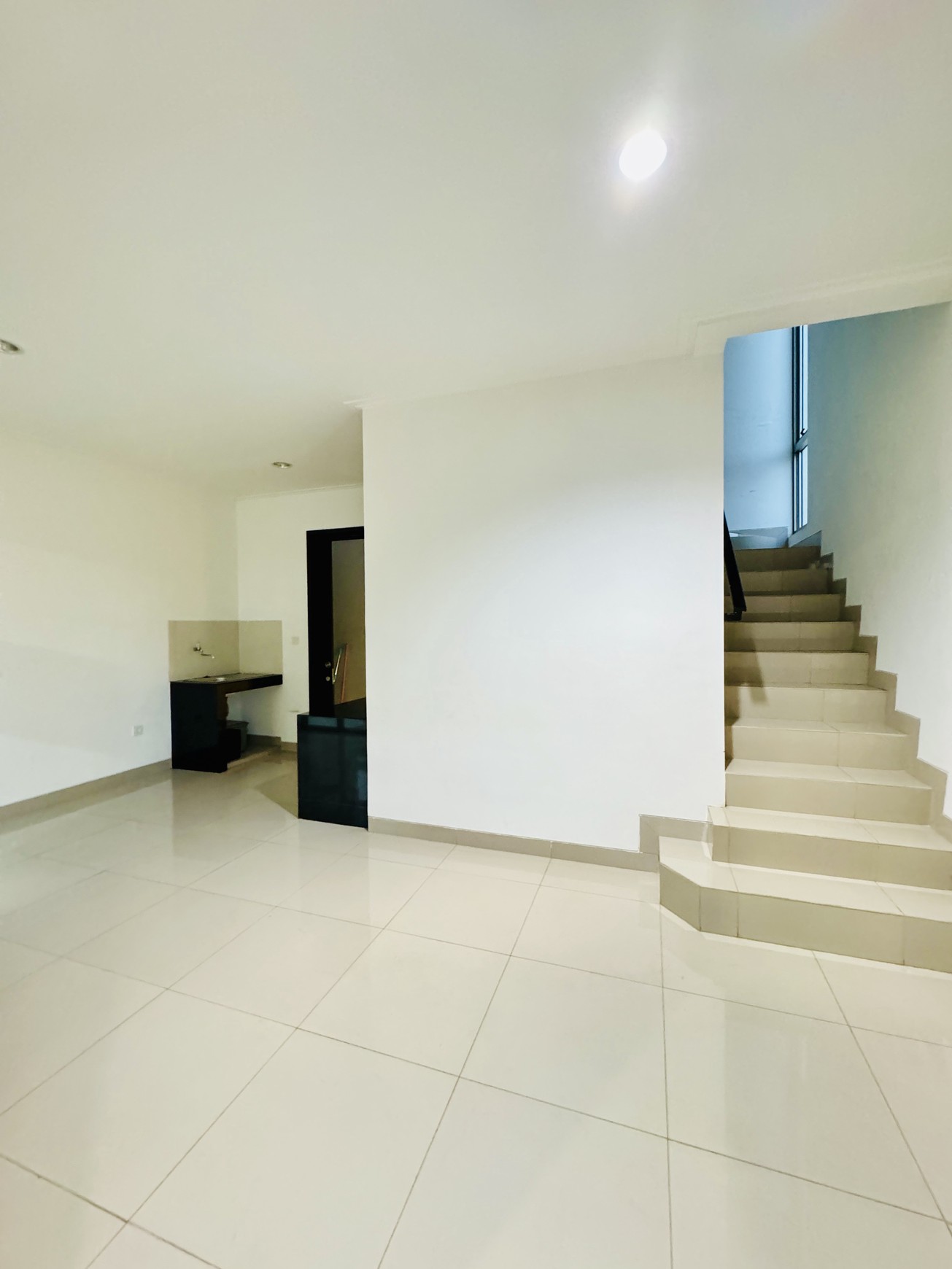 Dijual Rumah di Cluster Virginia, PIK2