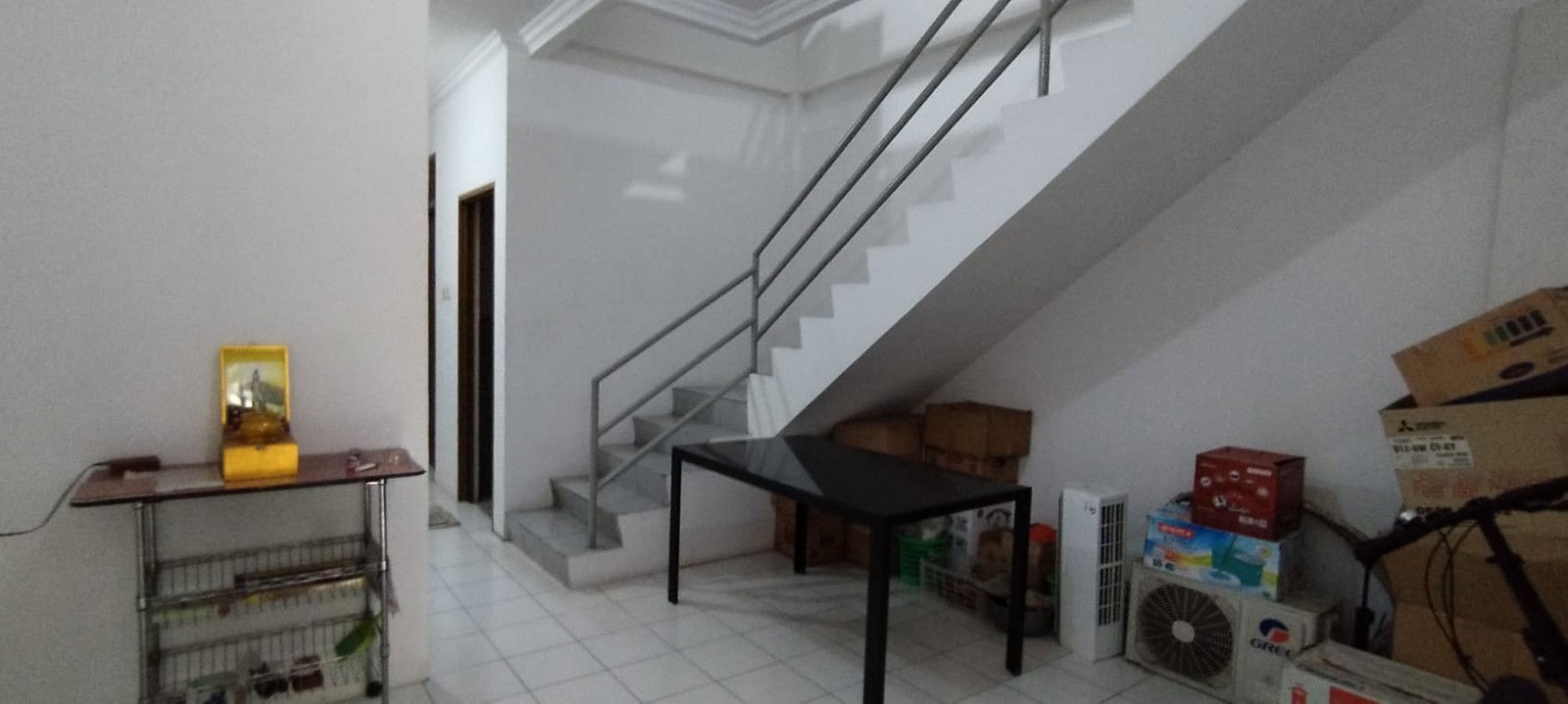 Dijual rumah di jalan Hemat jelambar