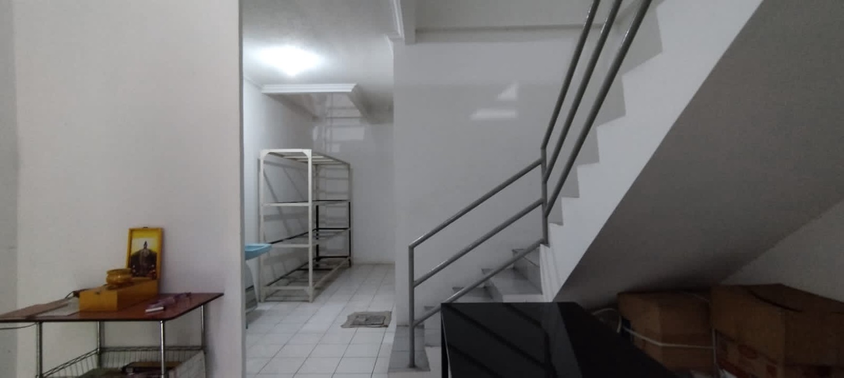 Dijual rumah di jalan Hemat jelambar