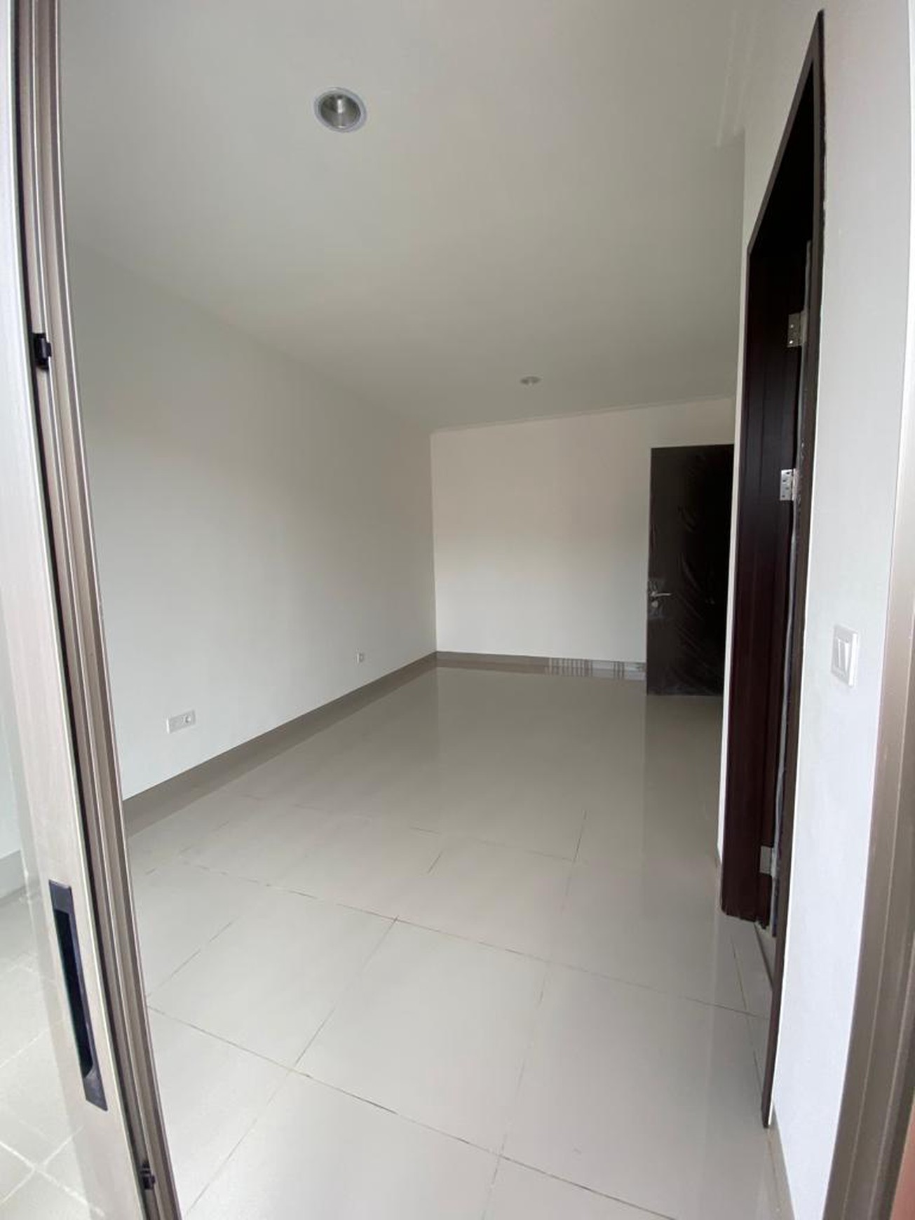Disewakan rumah di cluster magenta pik2