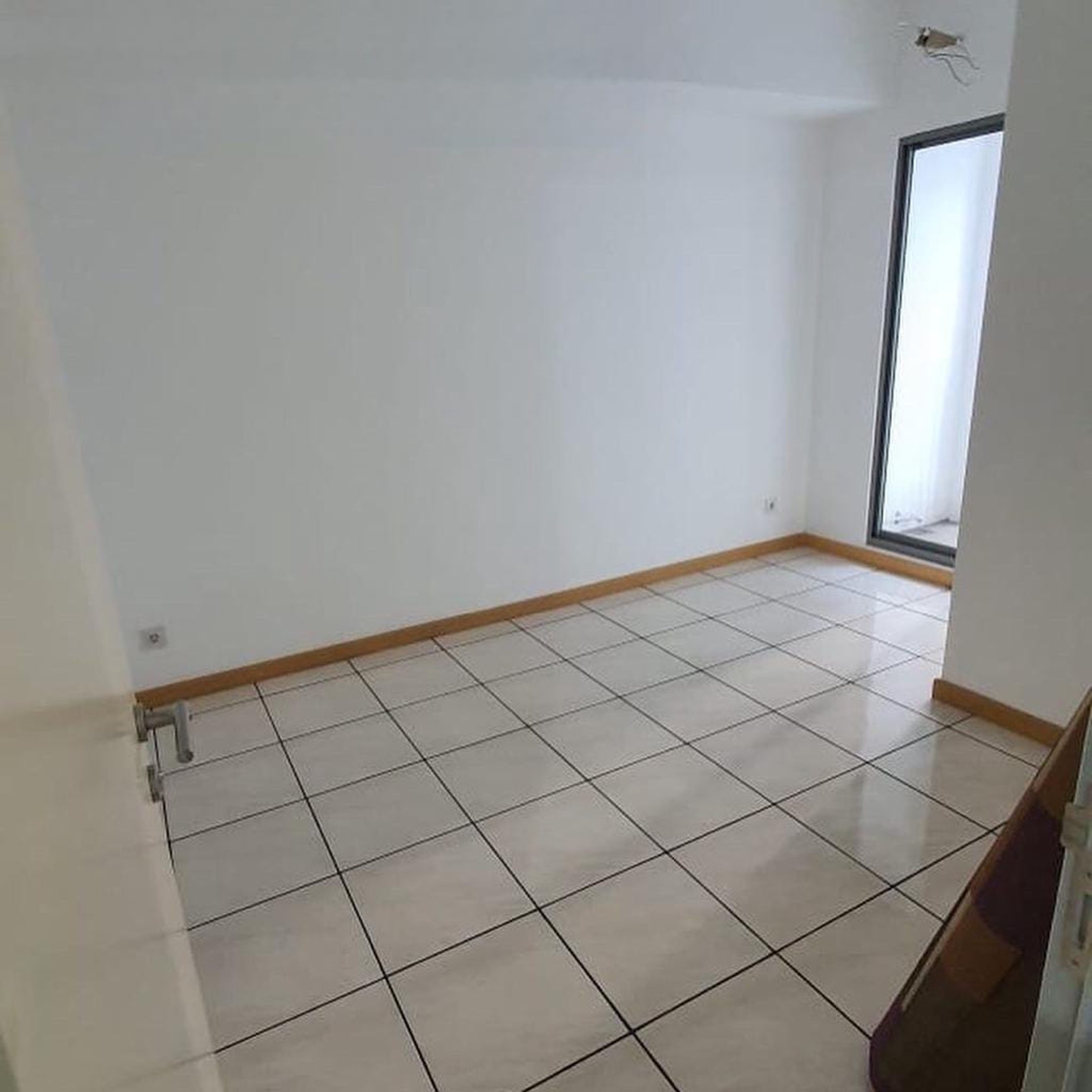 Dijual apartment M-town residence
