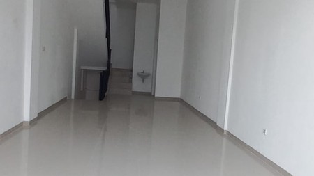 Disewakan ruko di jelambar baru
