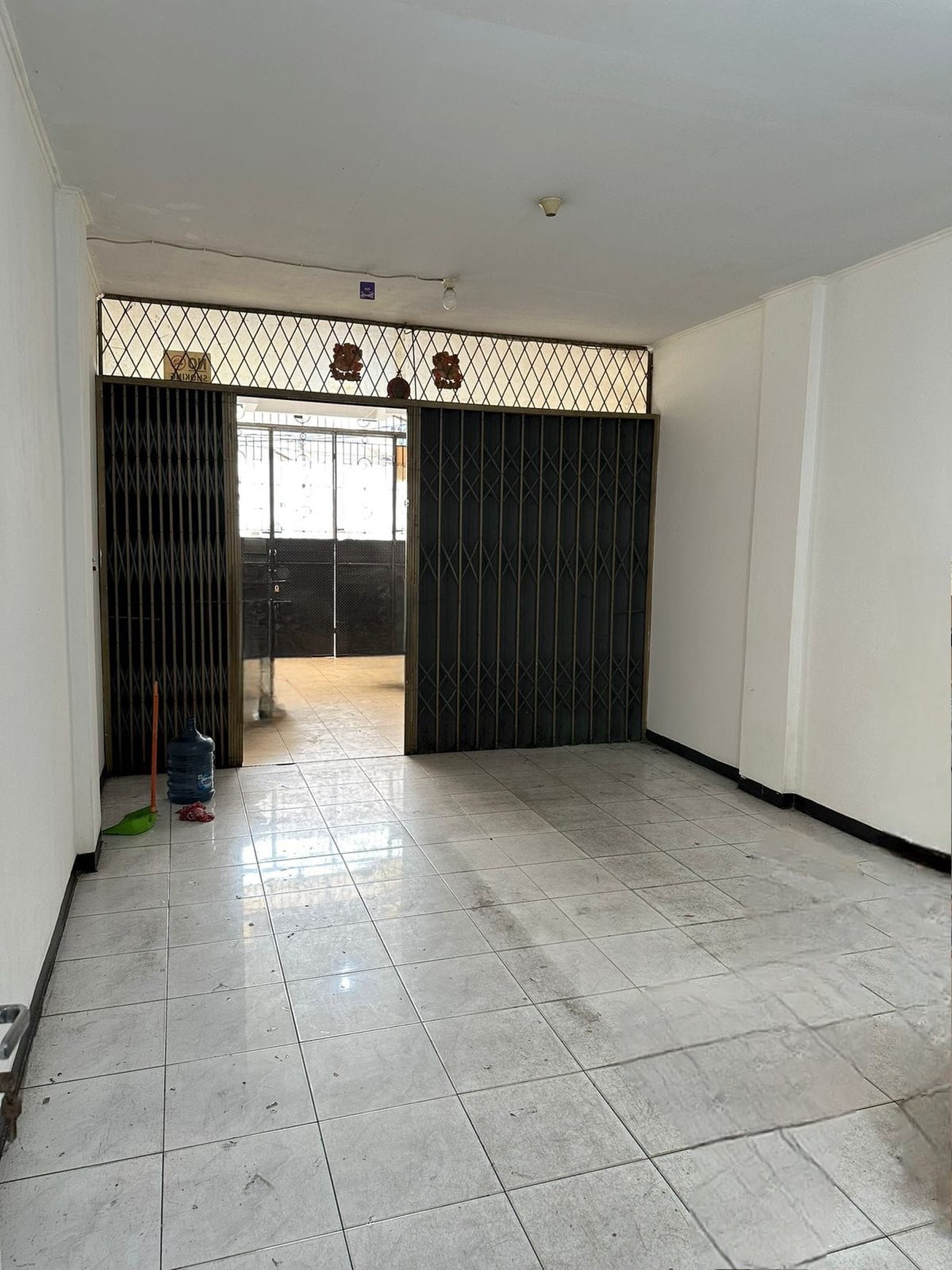 Dijual ruko di jelambar utama sakti