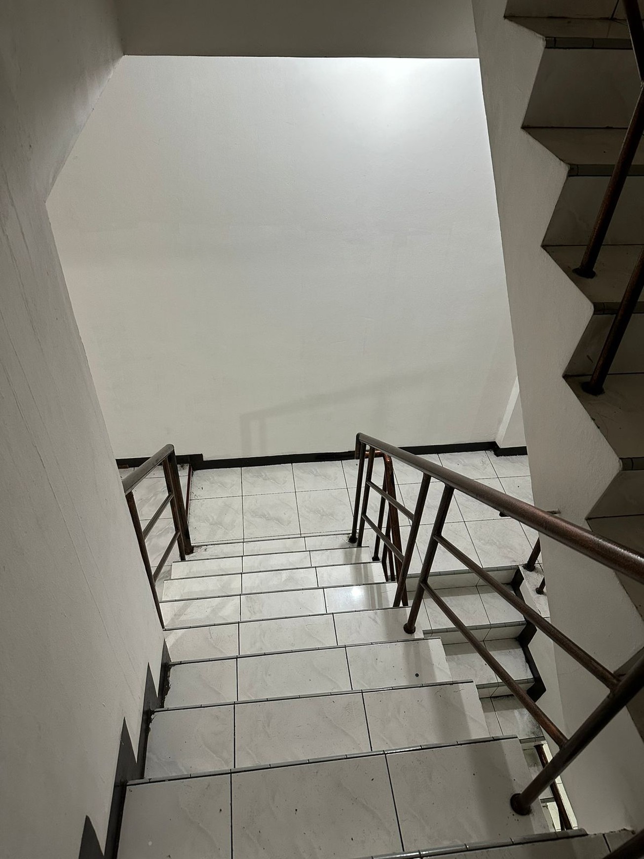 Dijual ruko di jelambar utama sakti