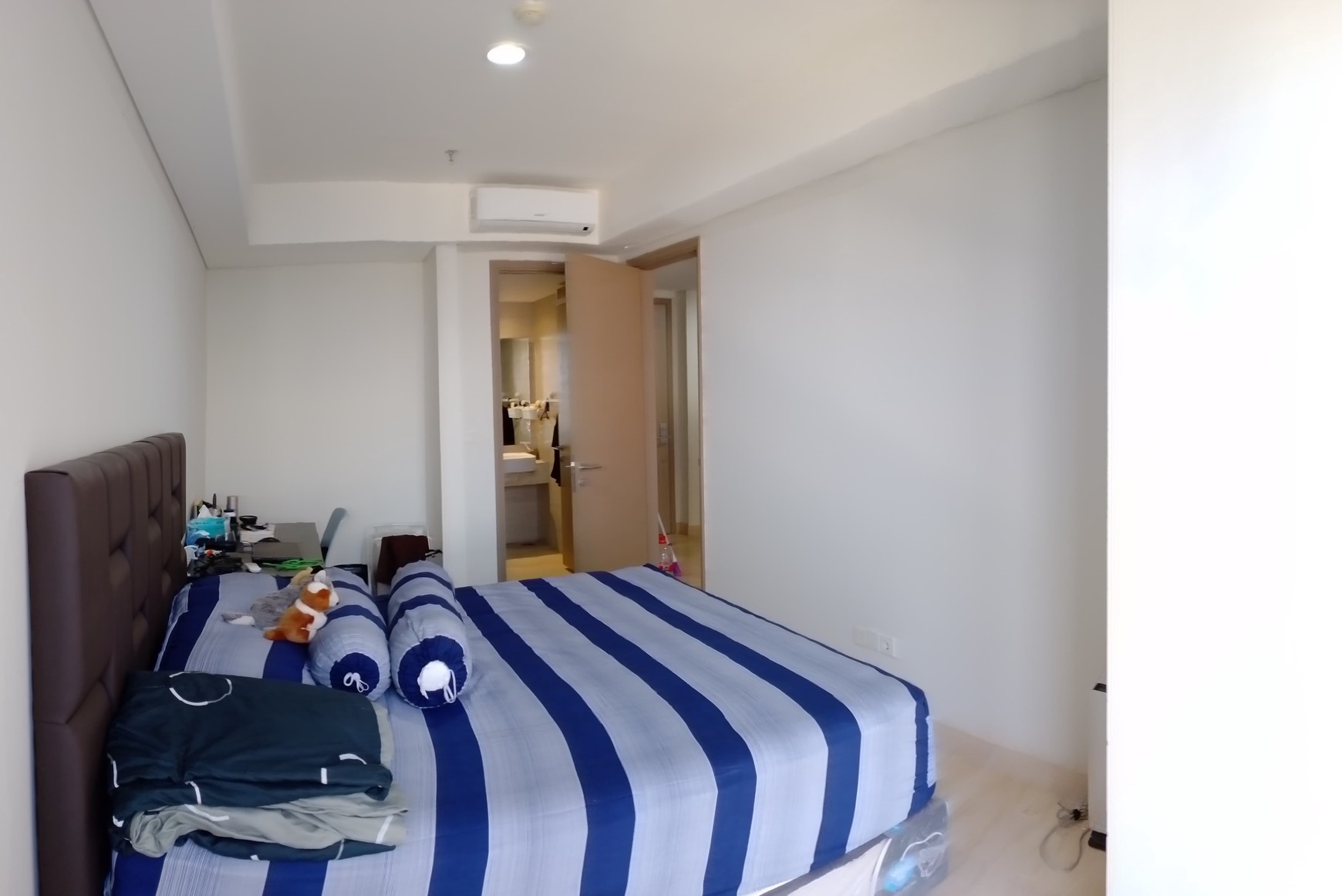 Apartemen Gold Coast Tipe Studio