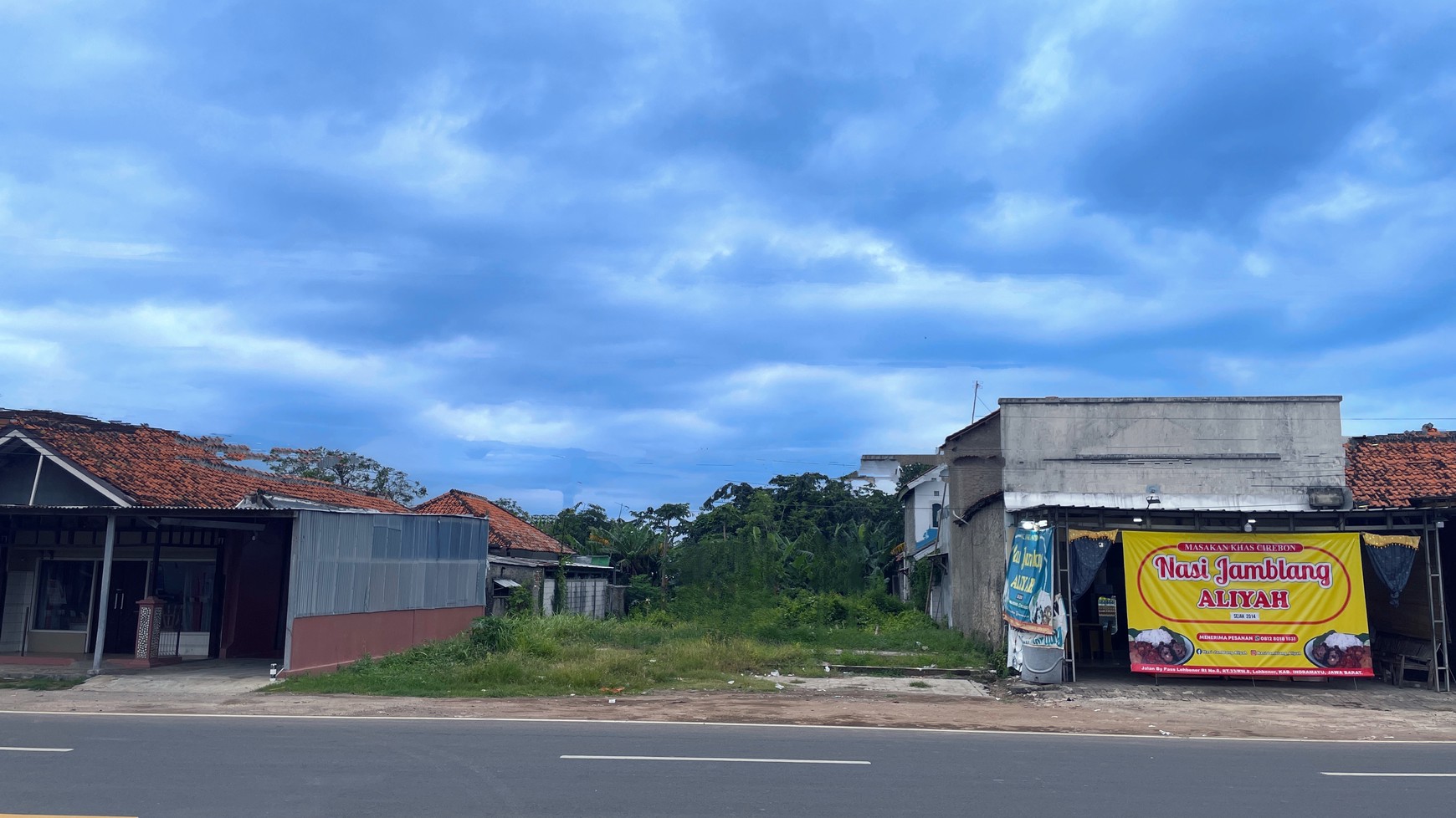 Dijual Cepat Tanah 170 Bata di Jl. Raya Lohbener Indramayu - Akses Mudah ke Kota dan Jalur Pantura
