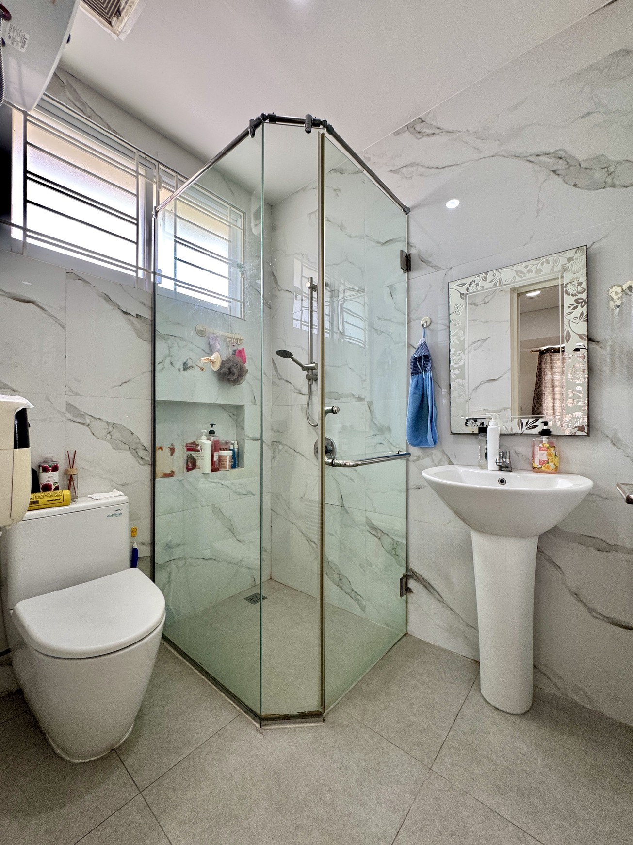 Rumah Fully Furnished di Layar Permai PIK Dekat Fresh Market dan Mall