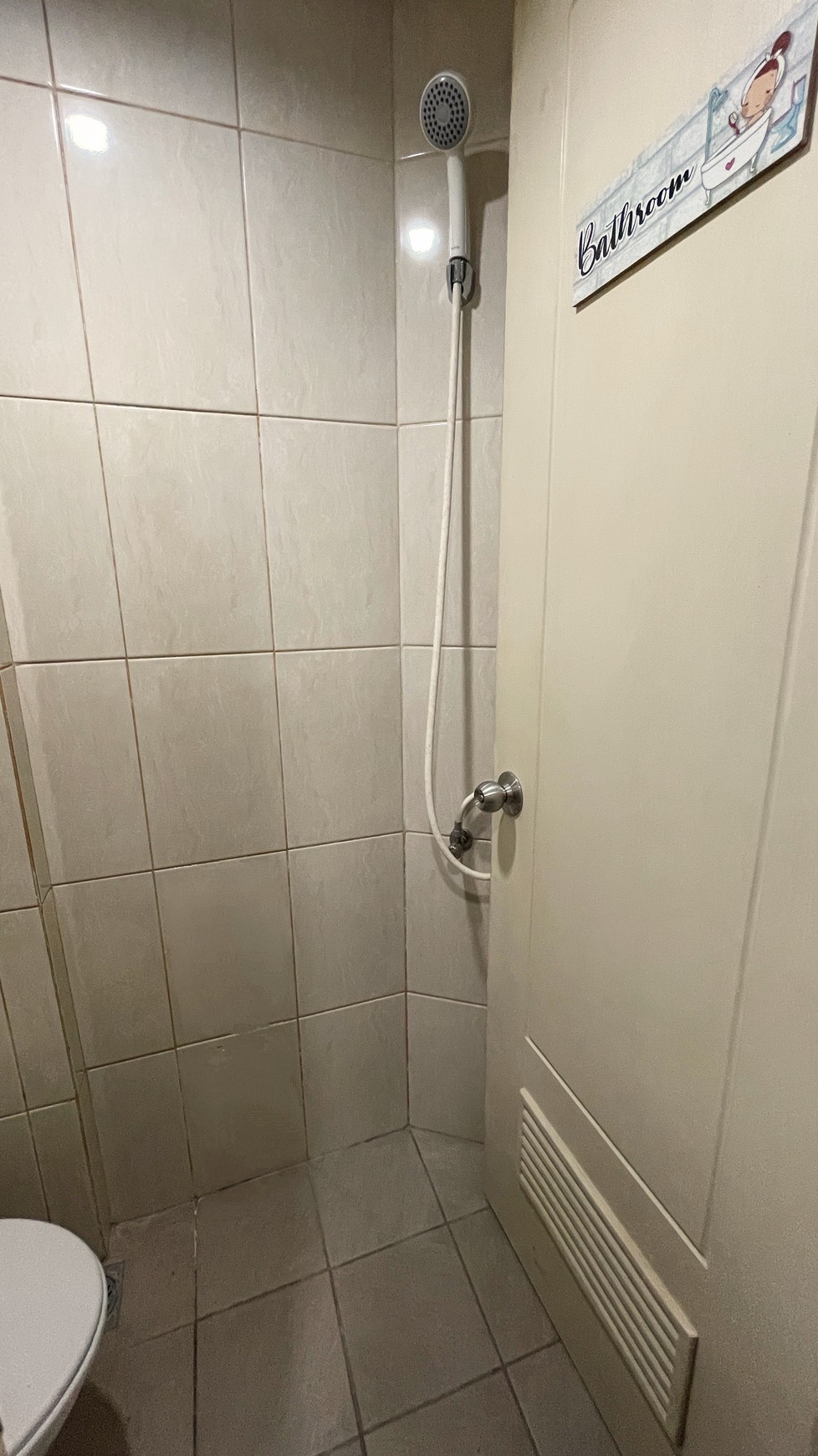 Apartemen Studio Furnished Strategis di Osaka Riverview PIK 2