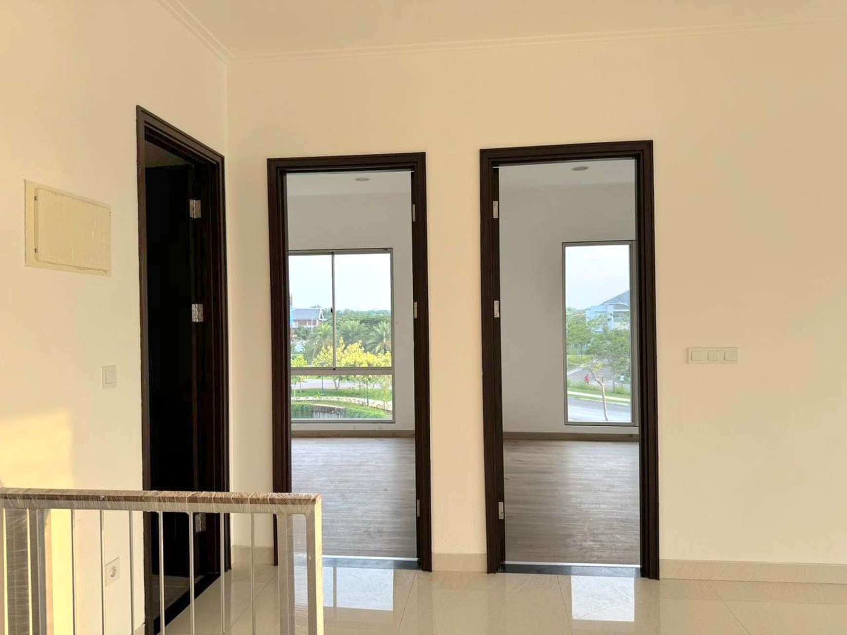 Rumah Mewah Hoek View Danau di Cluster Piano Golf Island PIK 2,5 Lantai