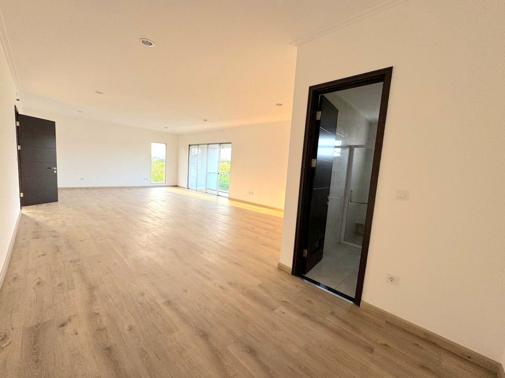 Rumah Mewah Hoek View Danau di Cluster Piano Golf Island PIK 2,5 Lantai