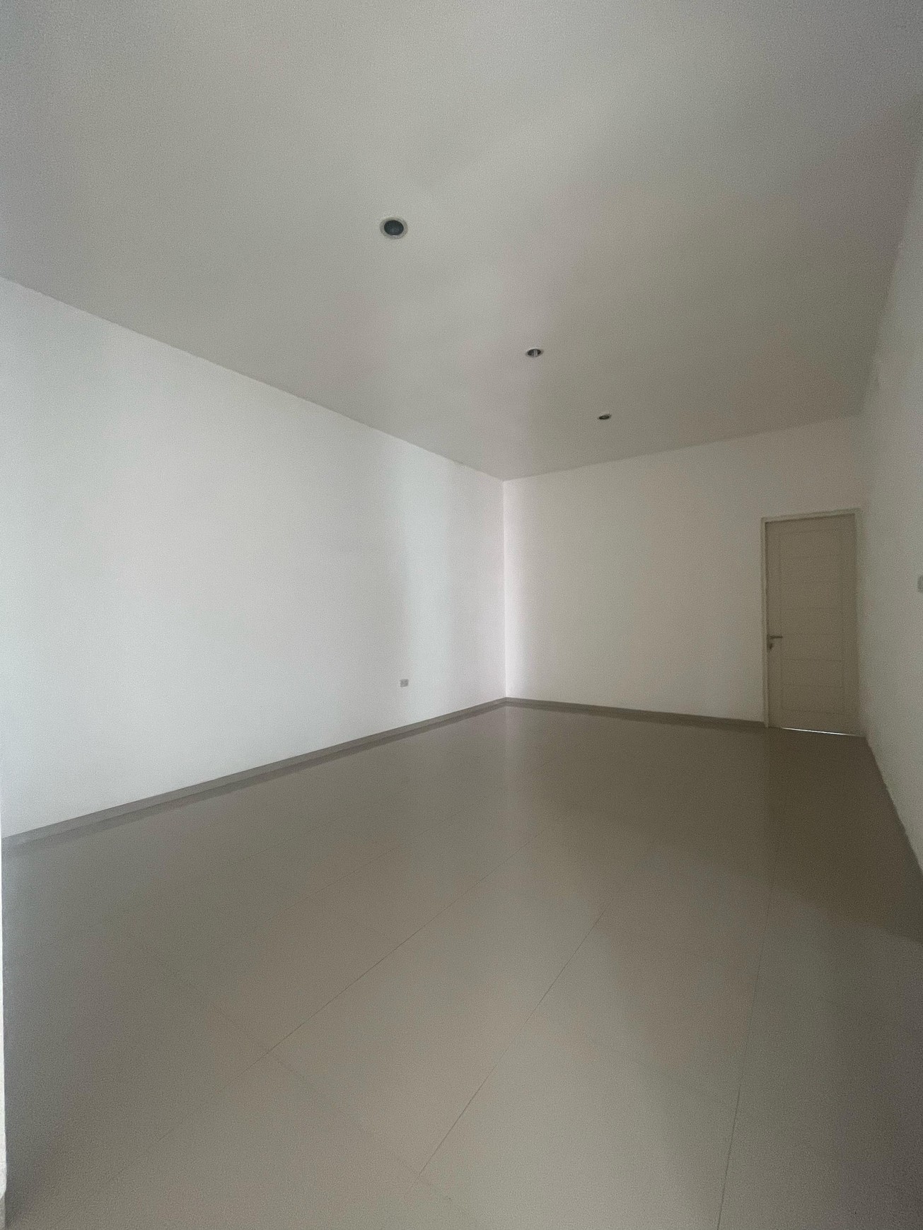 Hunian Asri di Semolowaru Surabaya Timur SHM Siap Huni Langsung Tempati