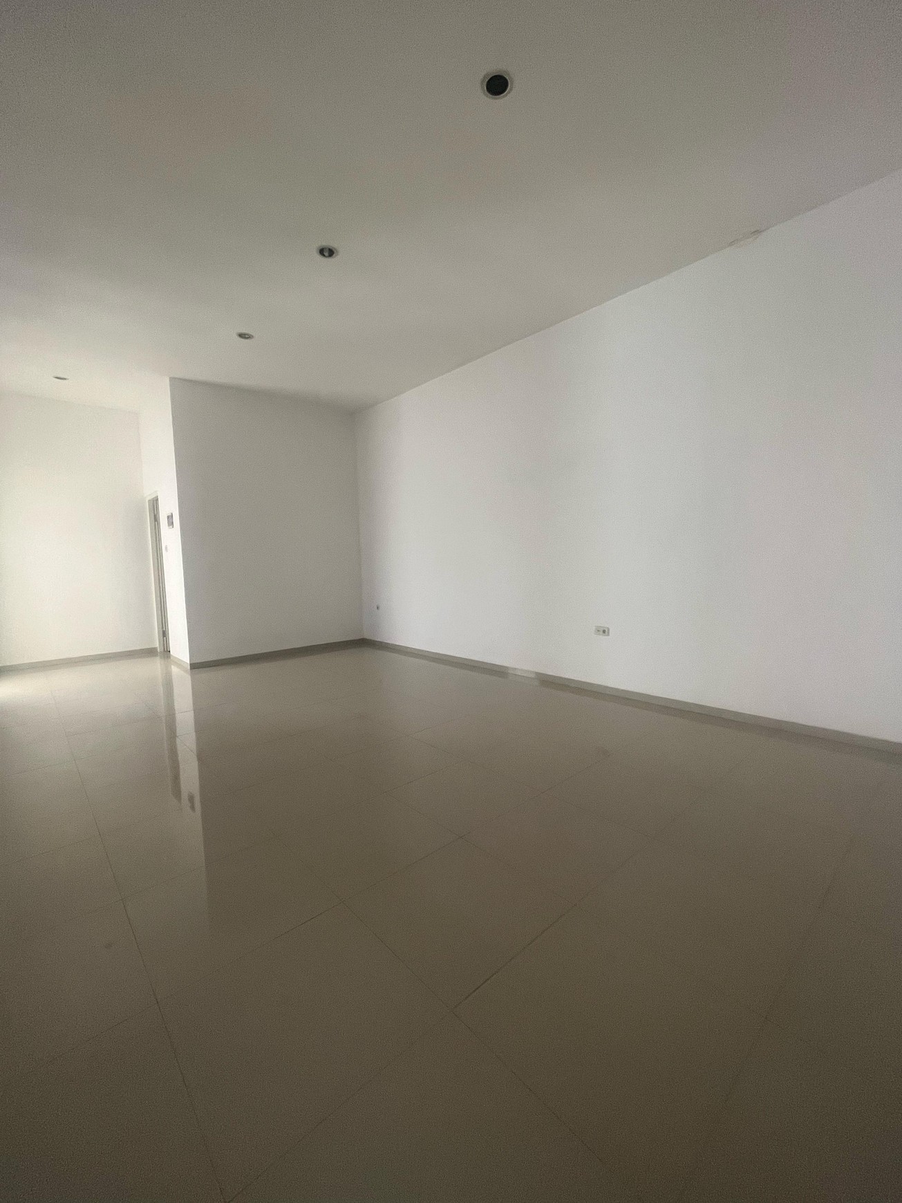 Hunian Asri di Semolowaru Surabaya Timur SHM Siap Huni Langsung Tempati