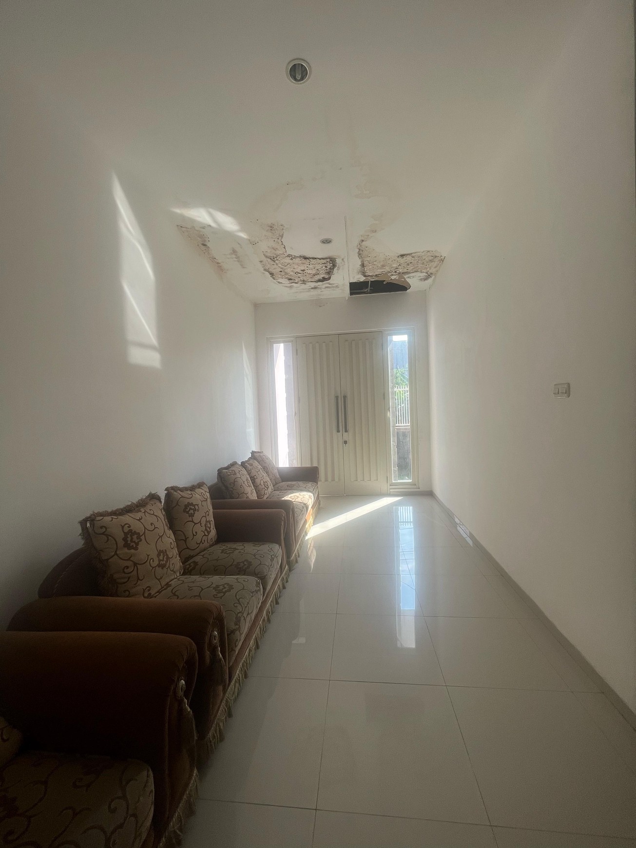 Hunian Asri di Semolowaru Surabaya Timur SHM Siap Huni Langsung Tempati