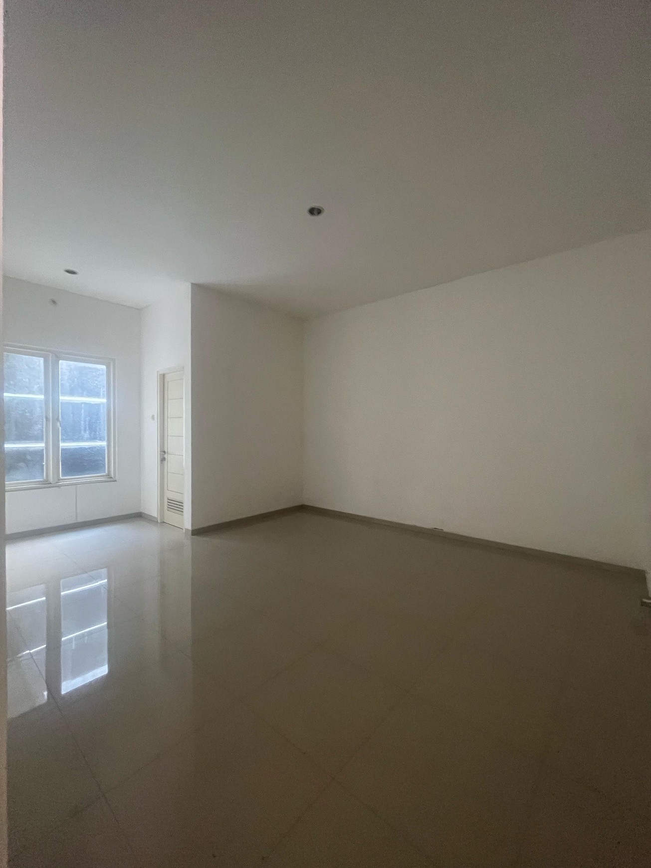 Hunian Asri di Semolowaru Surabaya Timur SHM Siap Huni Langsung Tempati