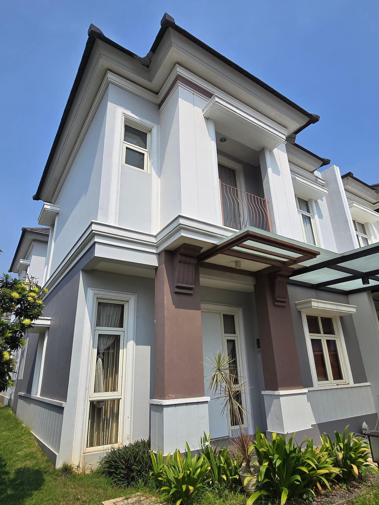 Rumah siap Huni di THE SAVIA VISANA BSD City, Semi Furnished