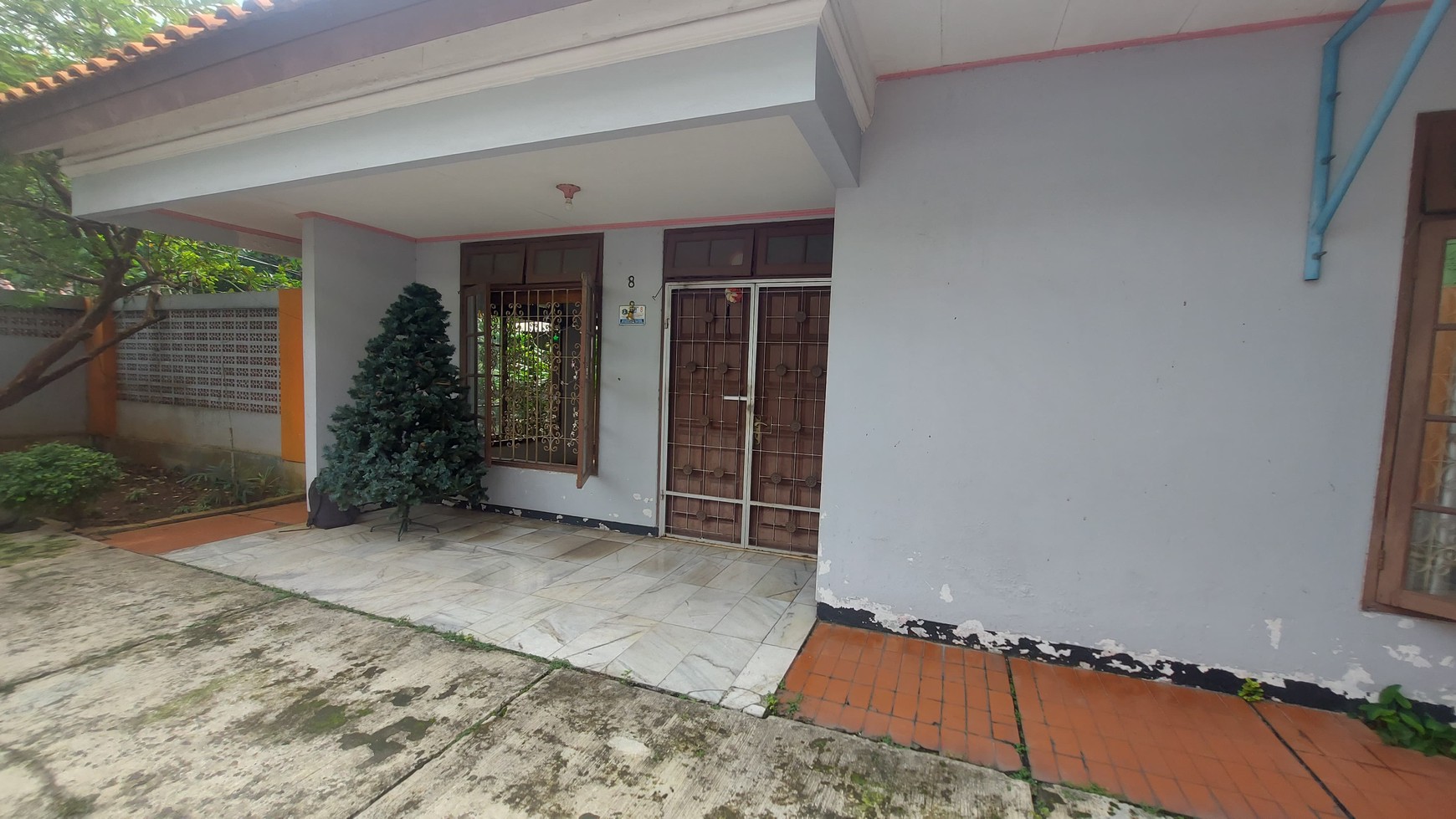 Dijual Rumah Tua Posisi Hoek Cipete Utara, Kebayoran Baru