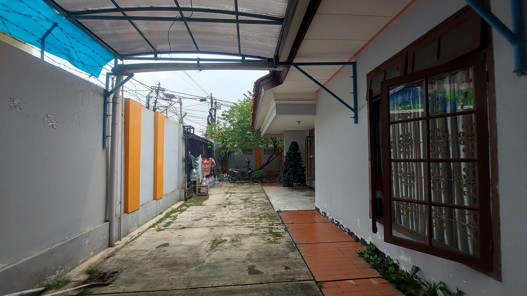 Dijual Rumah Tua Posisi Hoek Cipete Utara, Kebayoran Baru