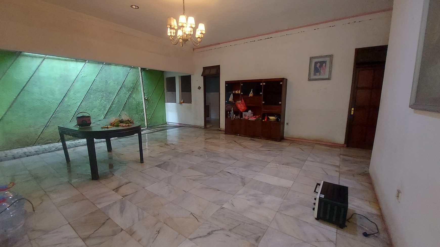 Dijual Rumah Tua Posisi Hoek Cipete Utara, Kebayoran Baru