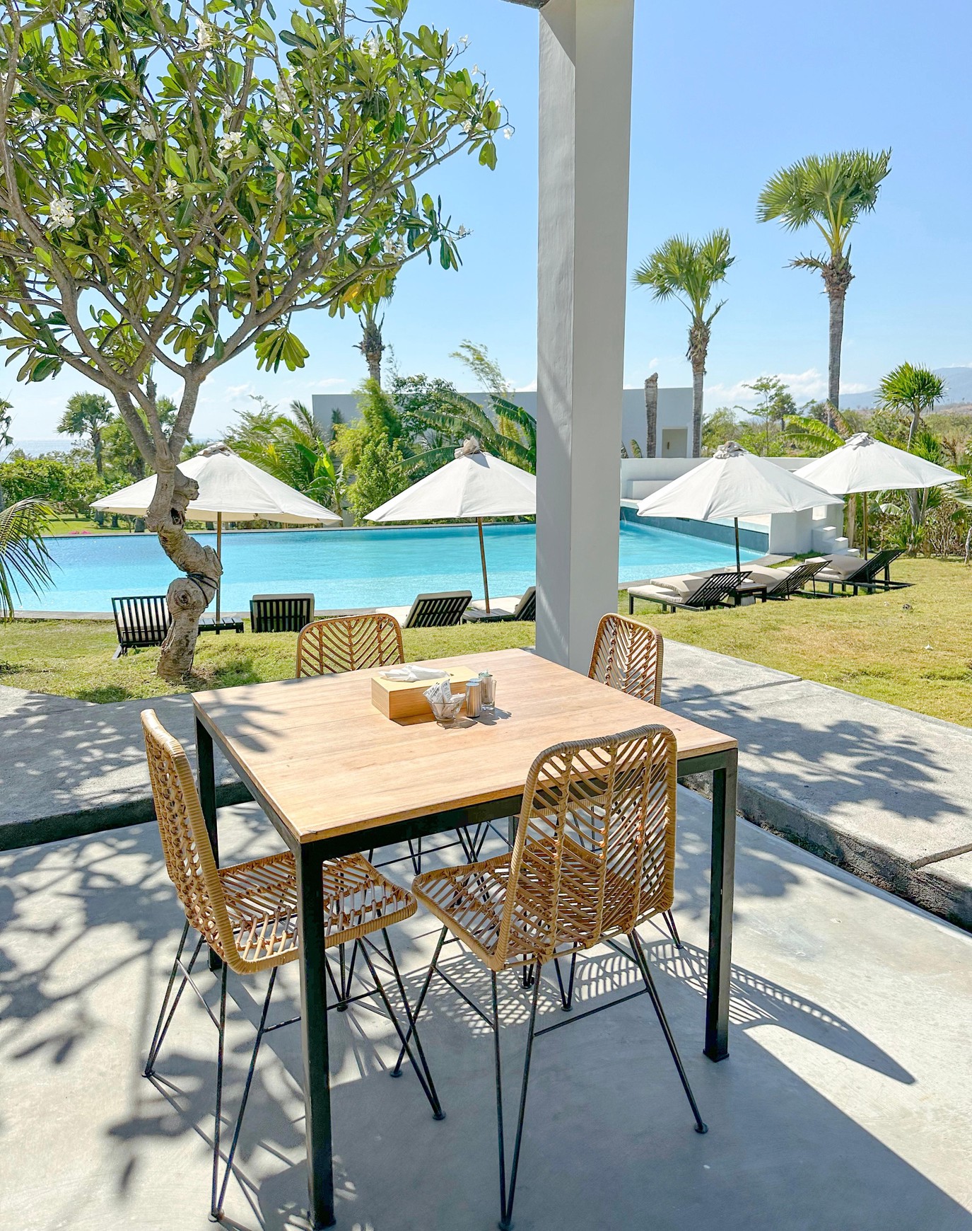 Freehold - Operational Resort with Stunning Mountain and Ocean Views in Tulamben, Karangasem