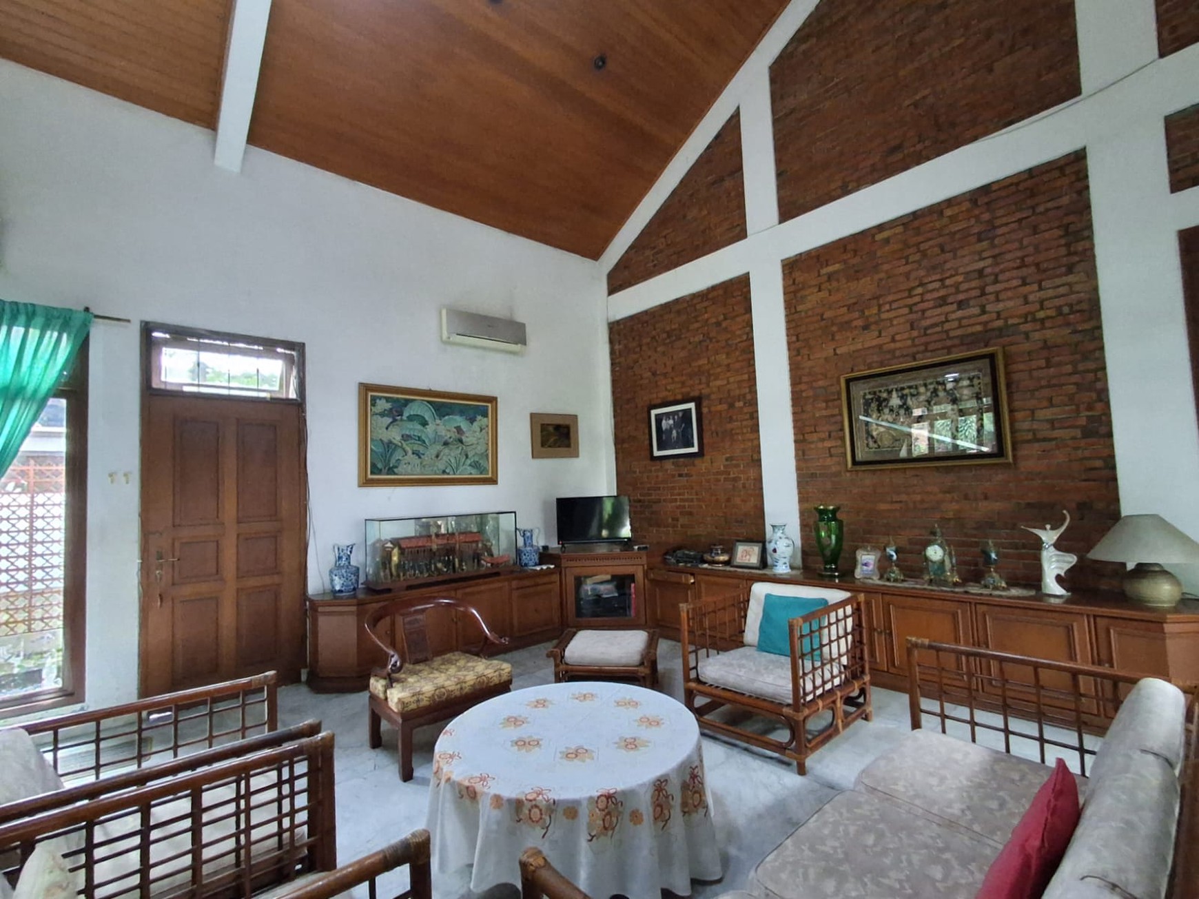 DIJUAL RUMAH ASRI SIAP HUNI