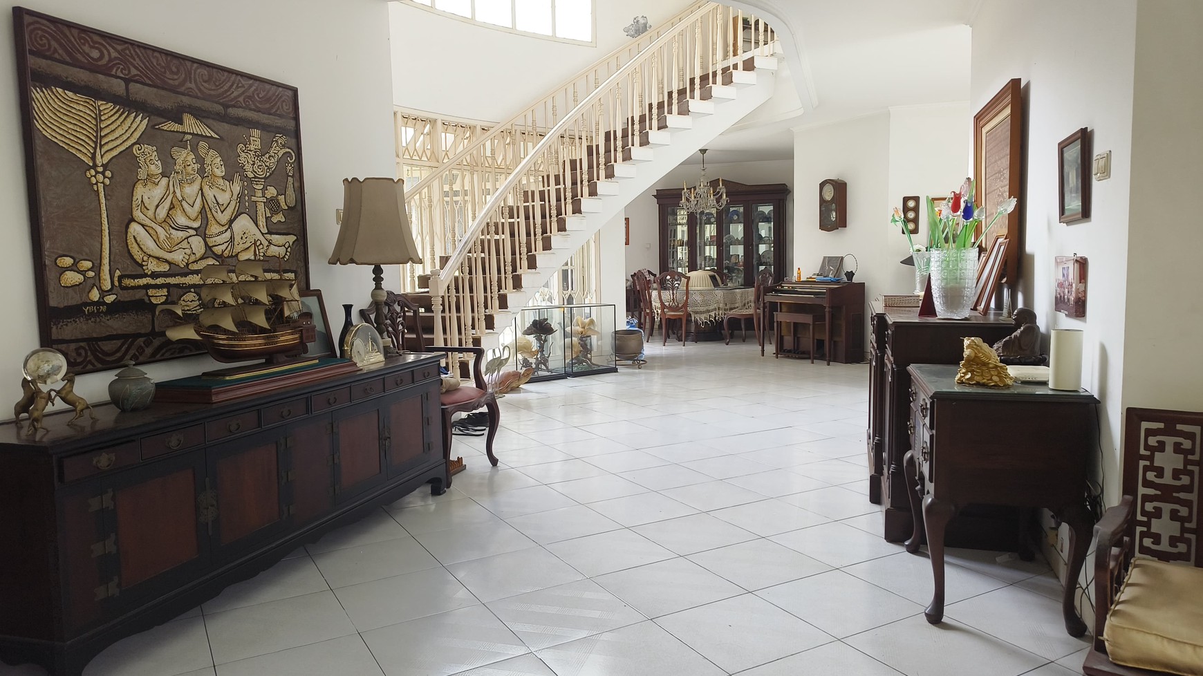 Rumah dijual - Lokasi Strategis & Nyaman di Villa Cinere Mas