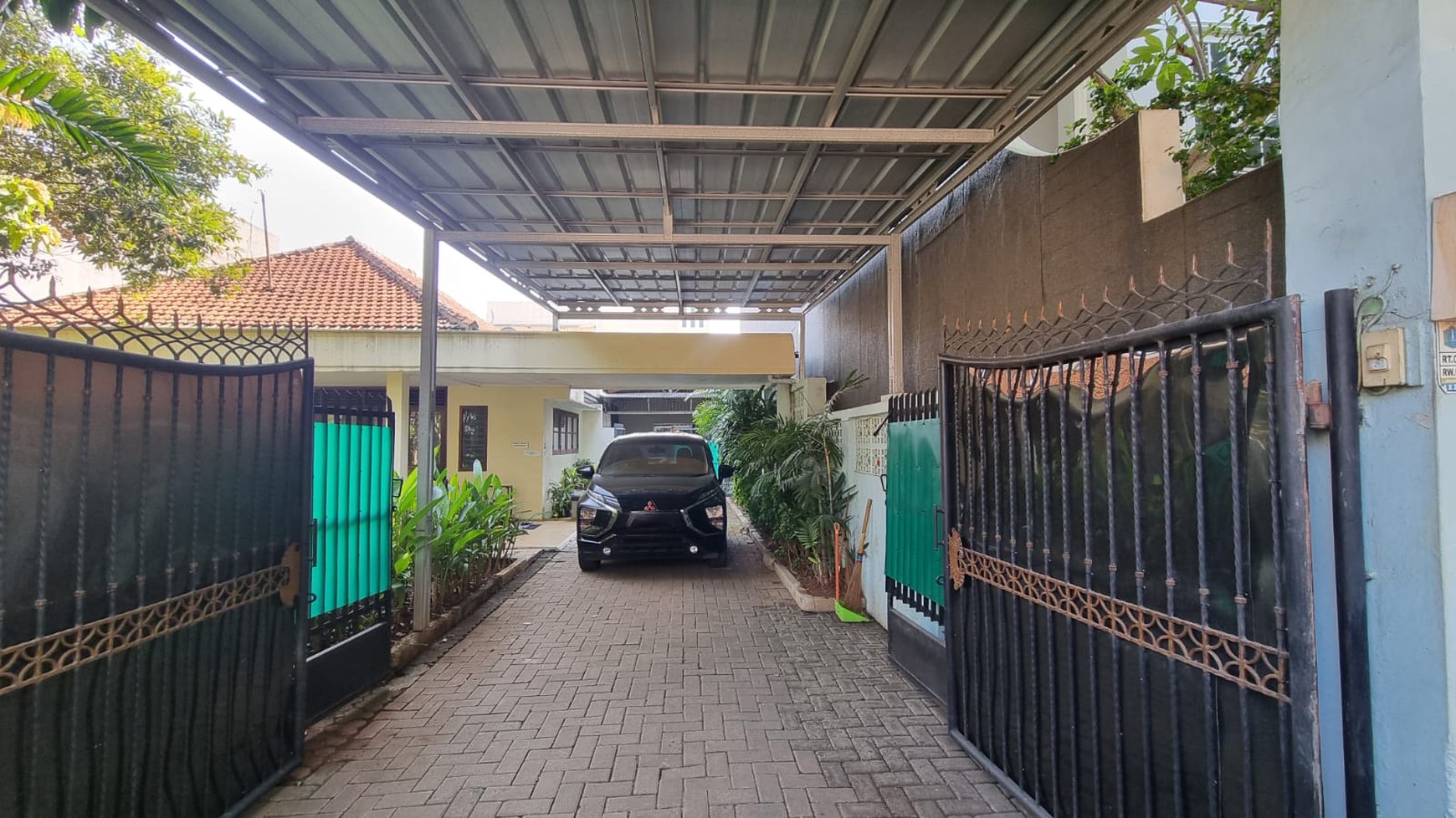 Rumah Luas Siap Huni dengan Hunian Nyaman dan Asri di @Jakarta Selatan
