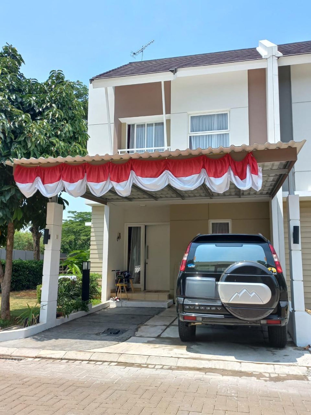 Dijual Rumah Bagus & Nyaman di Summarecon Emerald, Karawang
