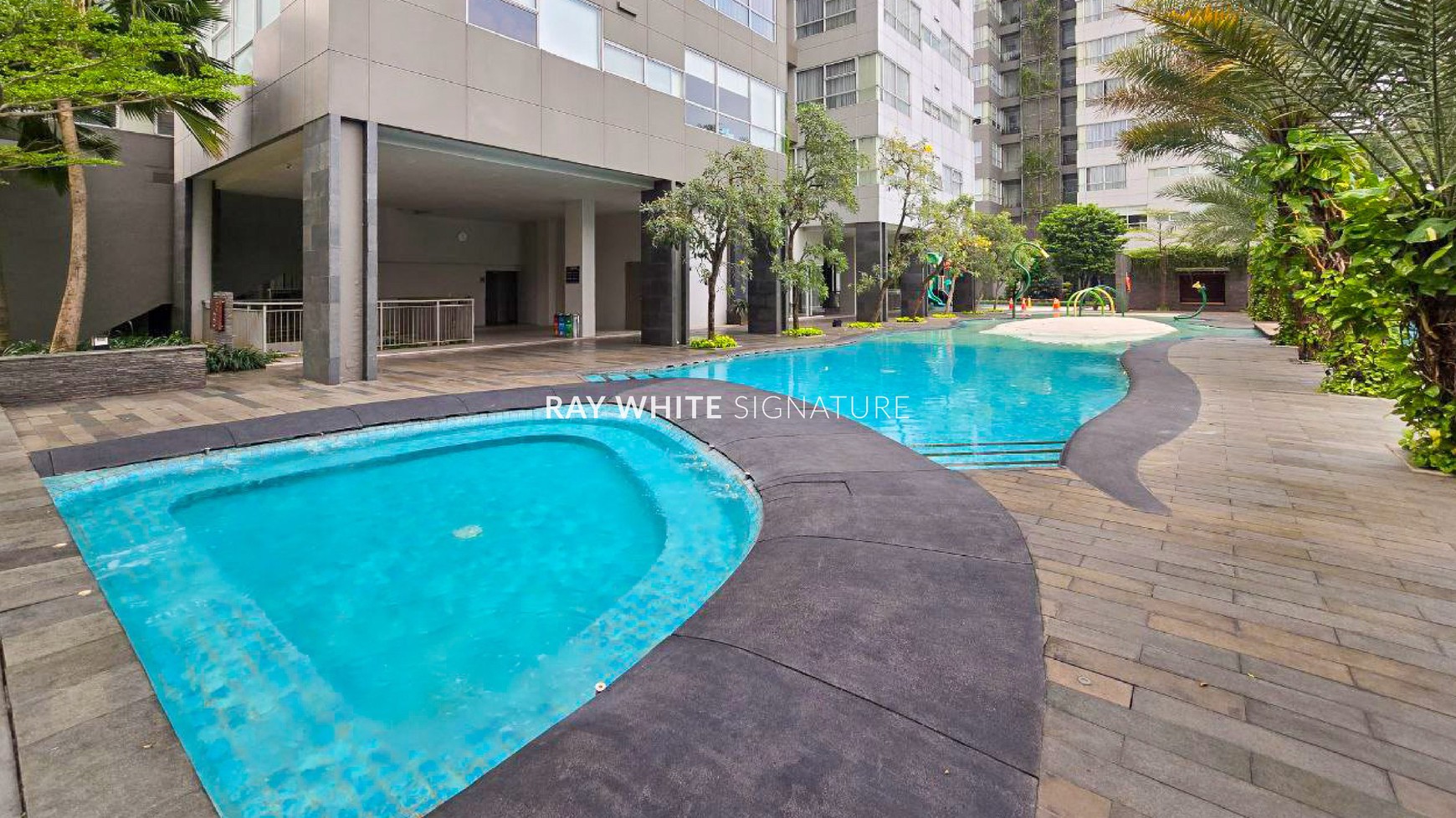 Dijual Apartemen One Park Residence Private Lift , Fully Furnished 3BR