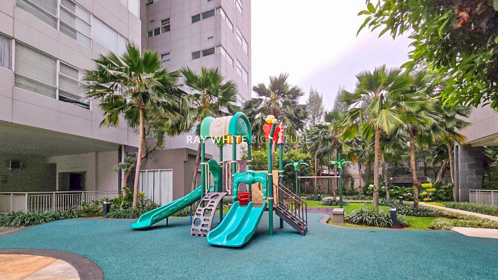 Dijual Apartemen One Park Residence Private Lift , Fully Furnished 3BR