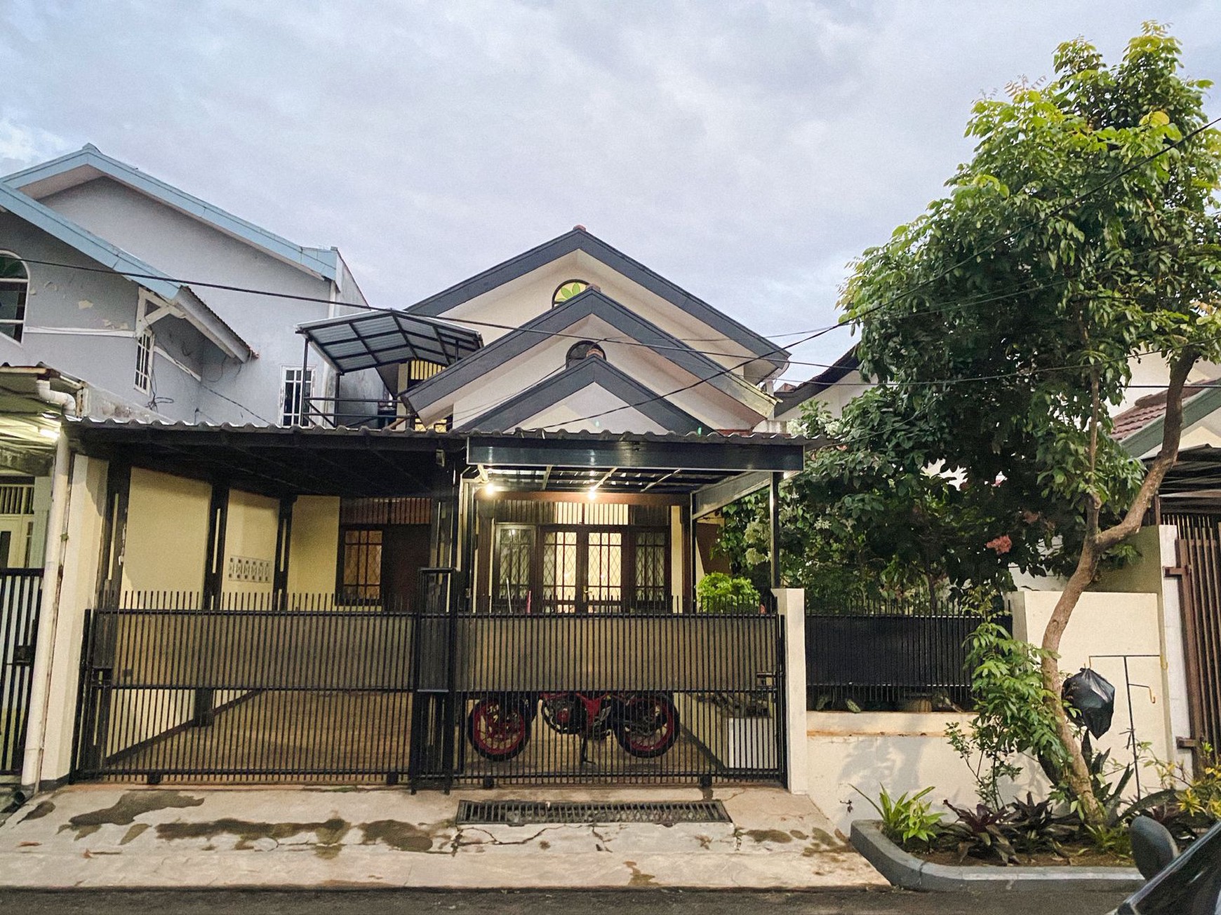 Rumah Siap huni, Lokasi strategis di Bintaro Sektor 3