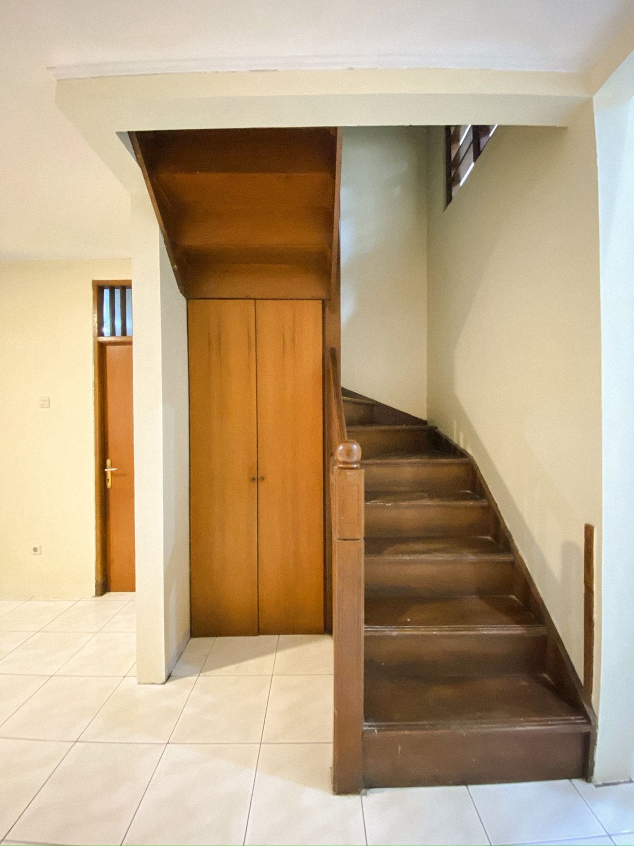 Rumah Siap huni, Lokasi strategis di Bintaro Sektor 3