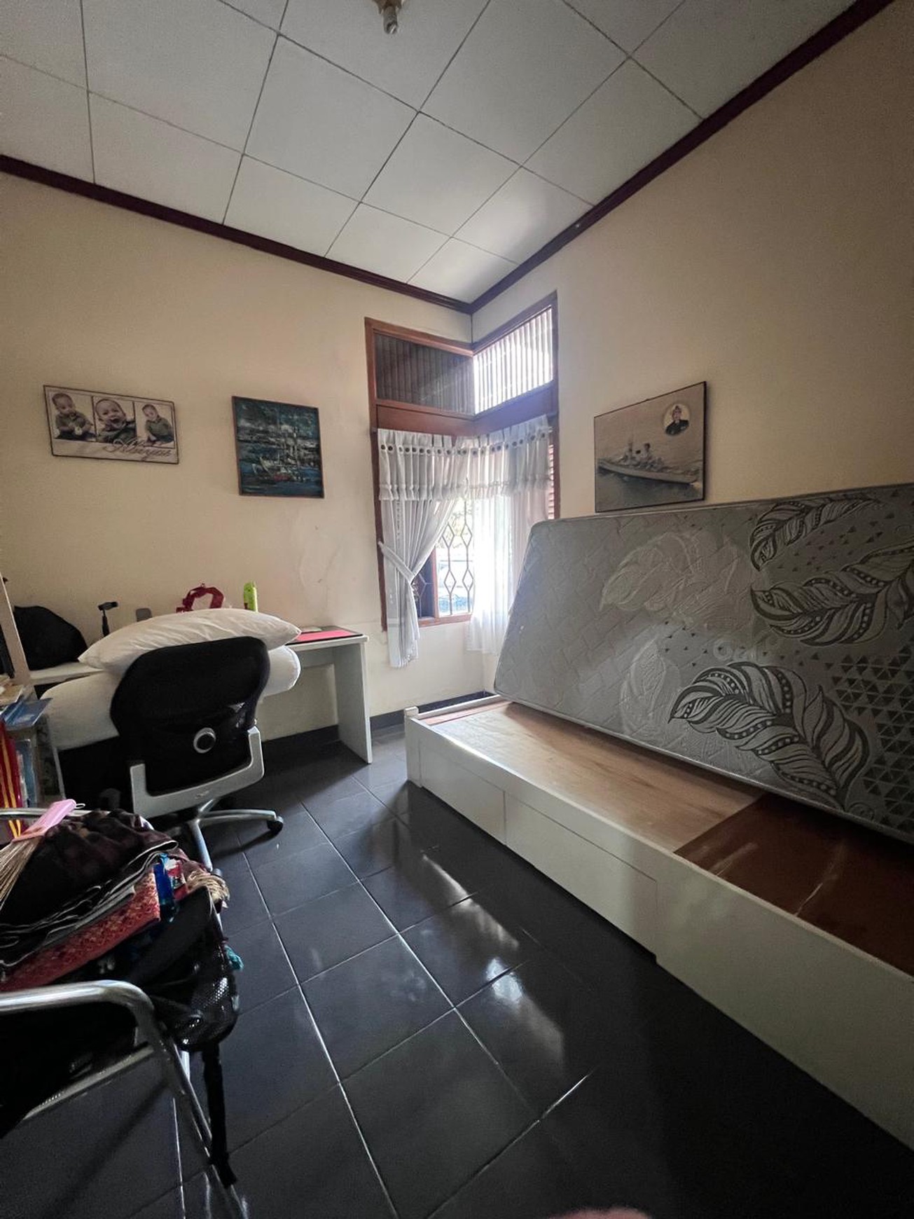 Rumah 2 Lantai SHM Siap Huni