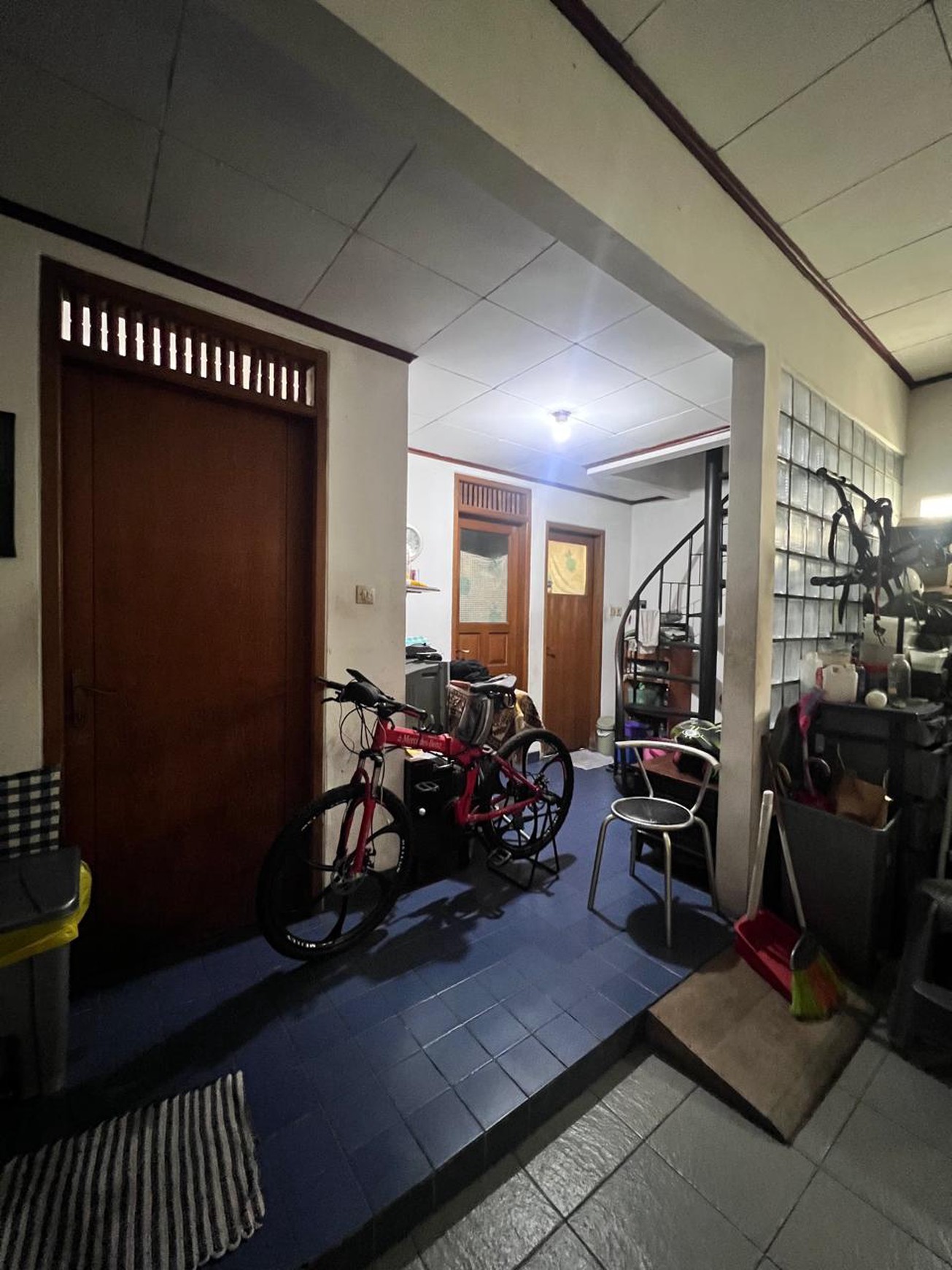 Rumah 2 Lantai SHM Siap Huni