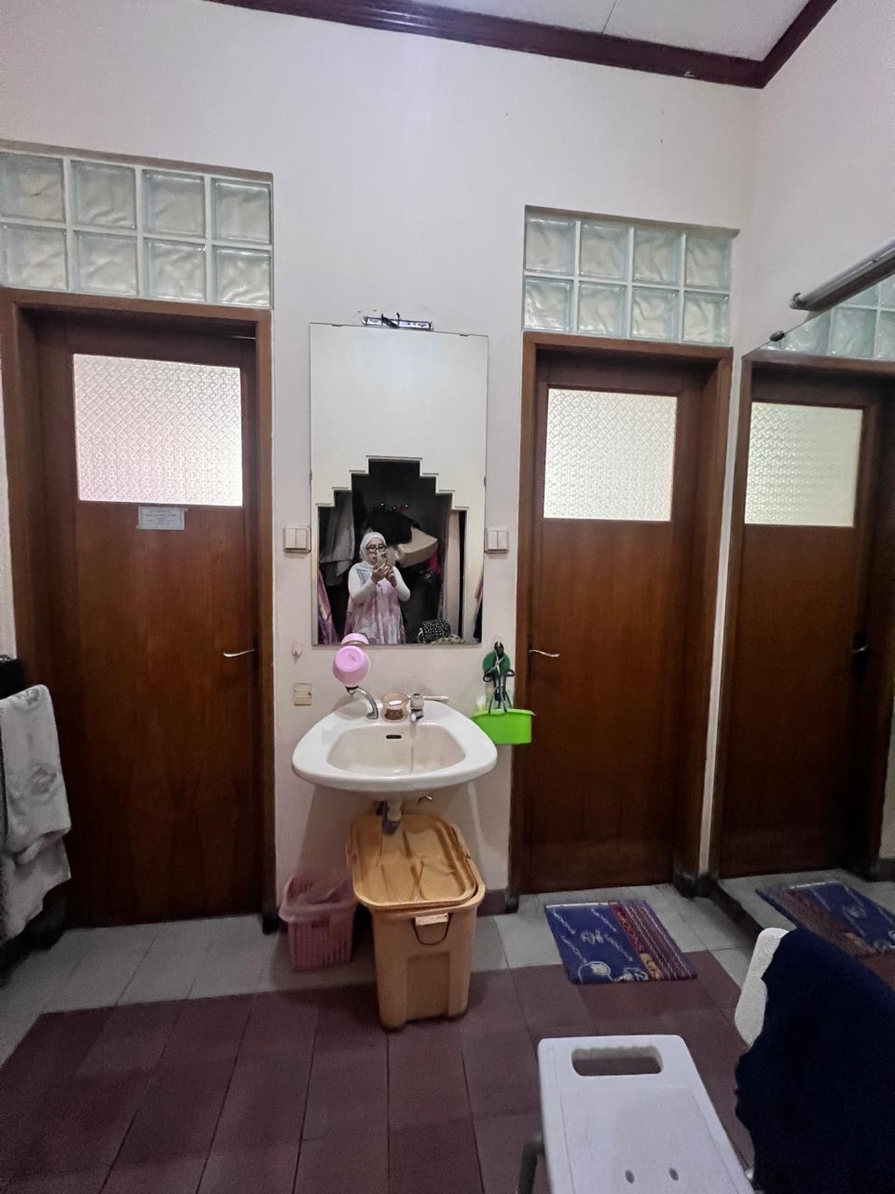 Rumah 2 Lantai SHM Siap Huni