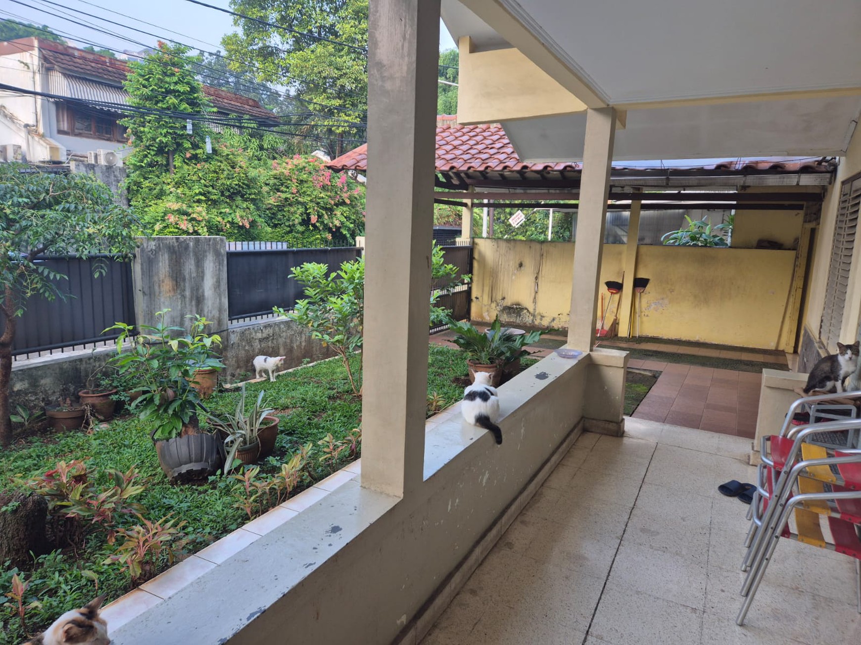 Rumah Siap Huni dengan Hunian Nyaman dan Asri di @Kebayoran Baru, Jaksel