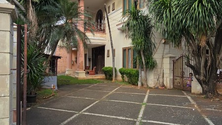 Dijual Rumah Terawat Siap Huni di Permata Hijau, Jakarta Selatan