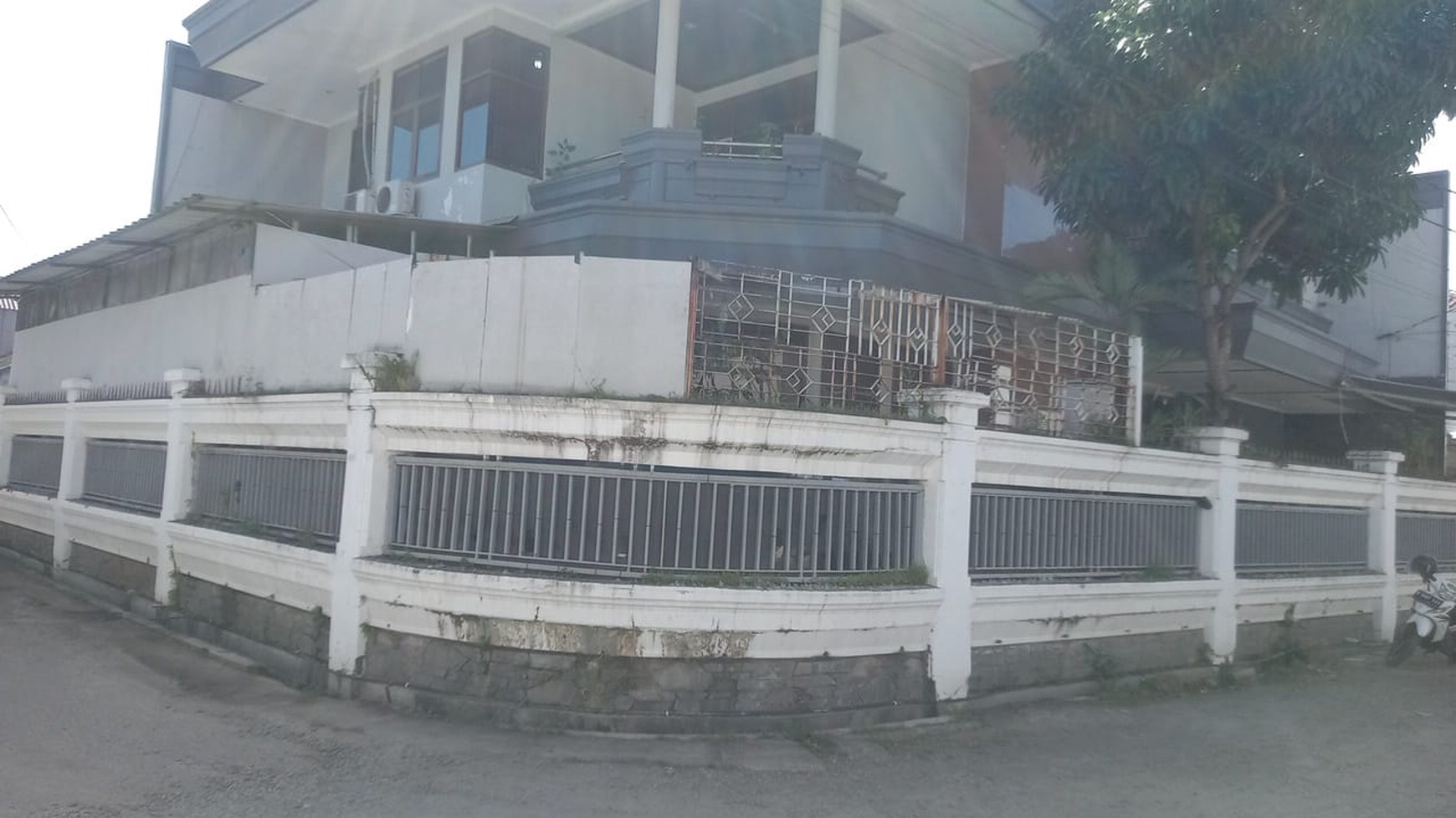 JUAL RUMAH DI PUSAT KOTA DEKAT PUSAT BISNIS