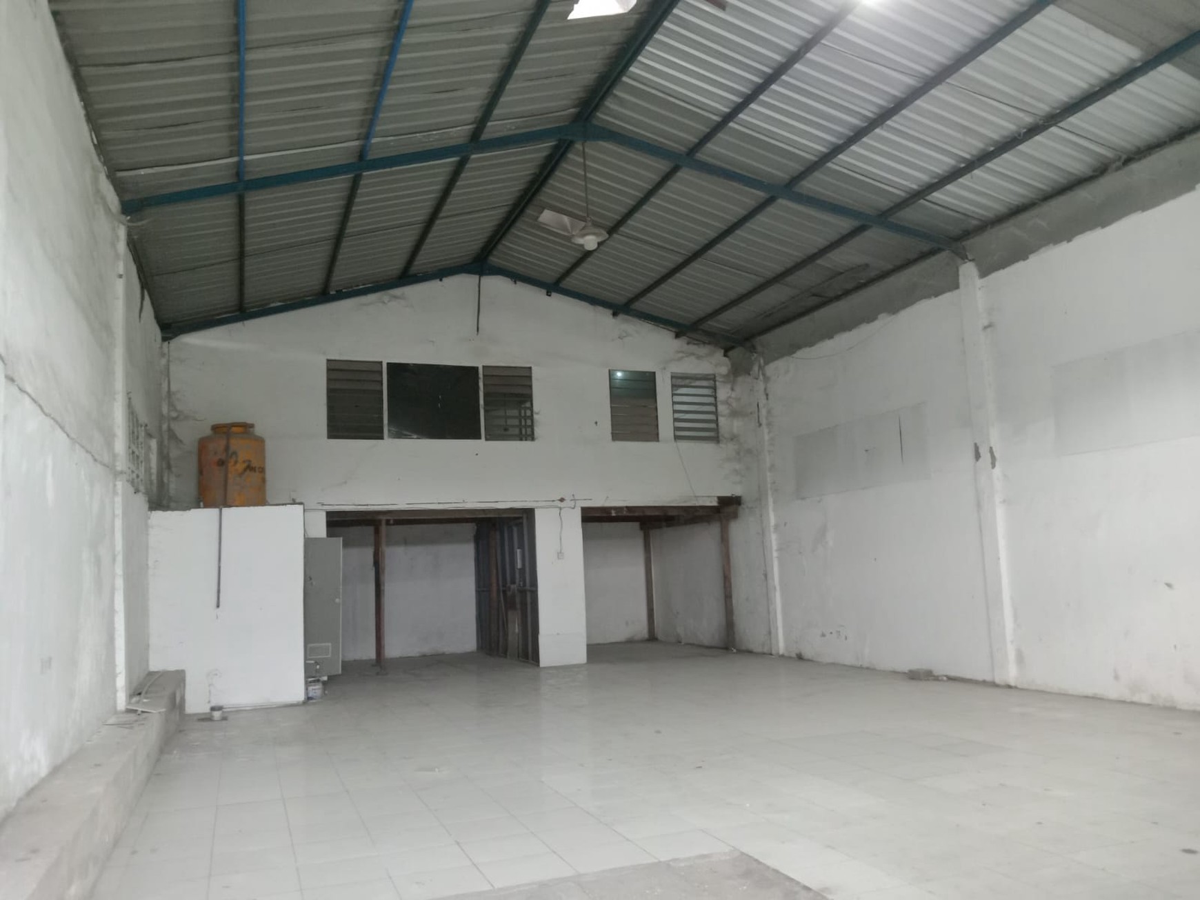 Gudang Komersil di jual dengan Unit Berkualitas di Surabaya Timur