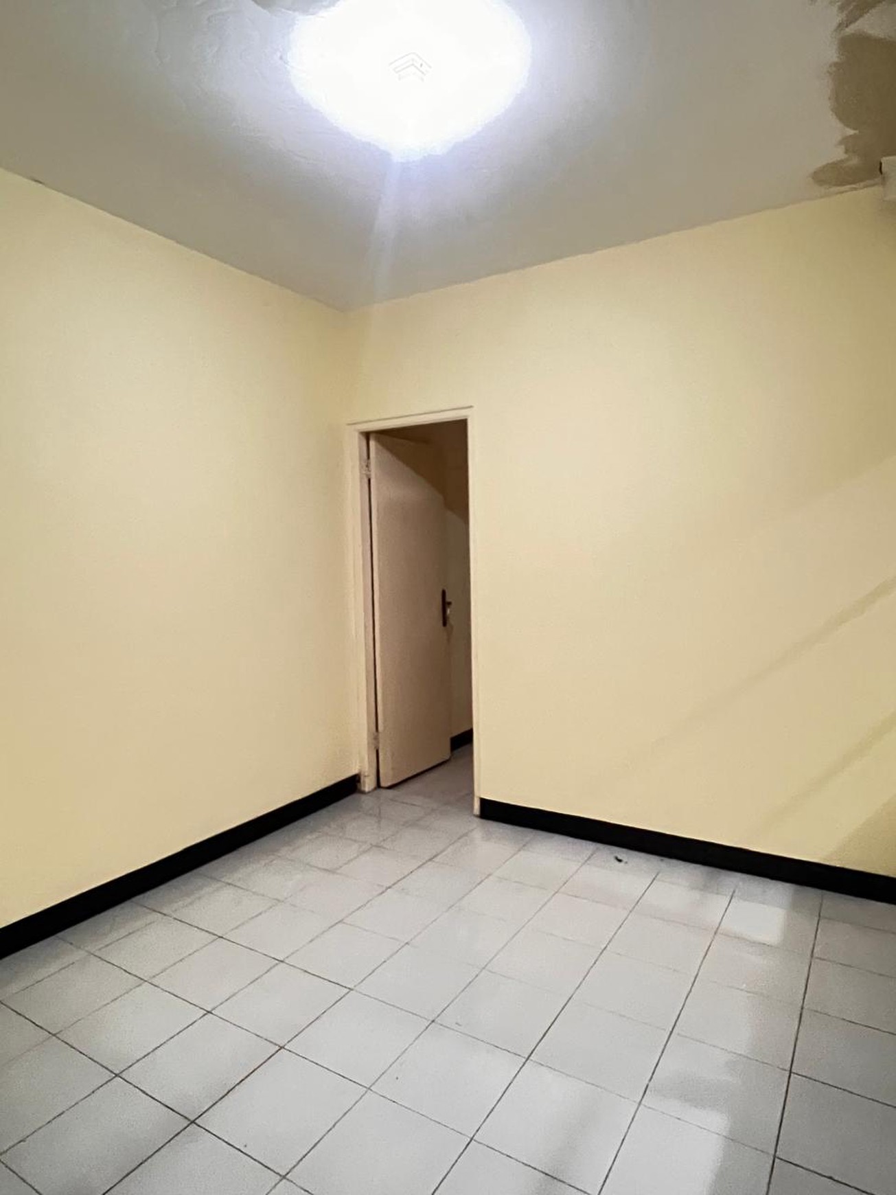 Rumah 2 lantai,luas tanah 162,lingkungan oke di Bintaro Jaya 3