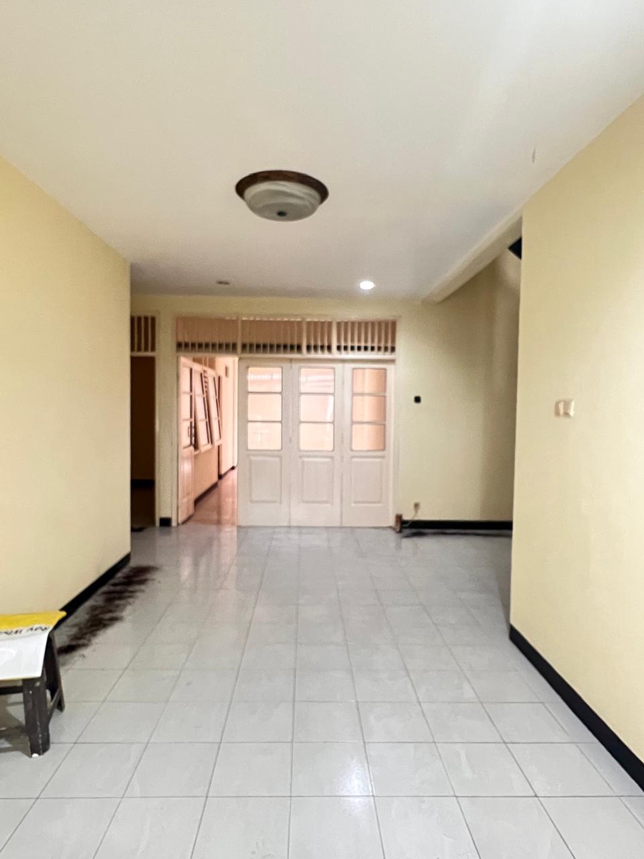 Rumah 2 lantai,luas tanah 162,lingkungan oke di Bintaro Jaya 3