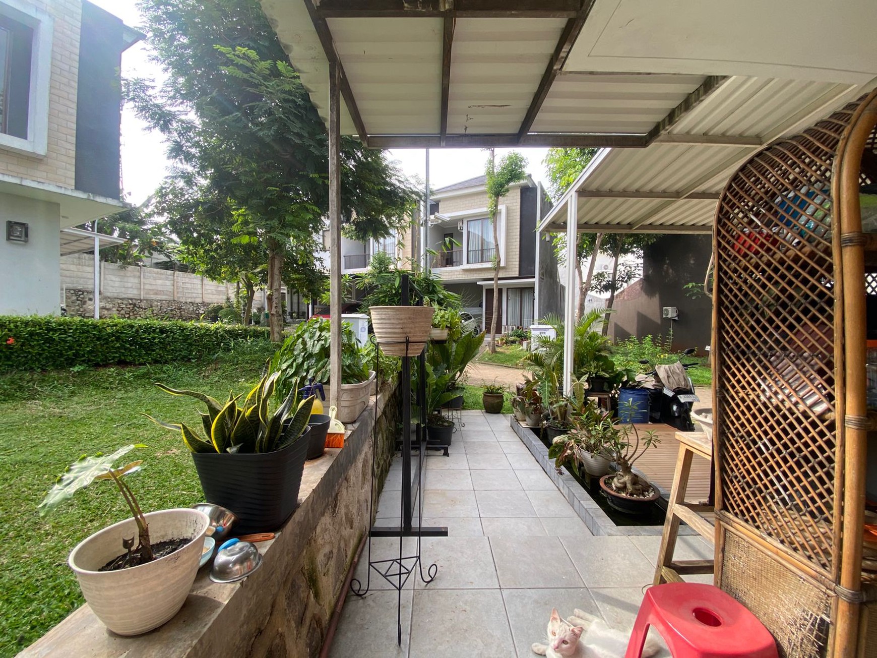 Rumah 2 Lantai dalam Cluster dan Lokasi Strategis @Graha Raya