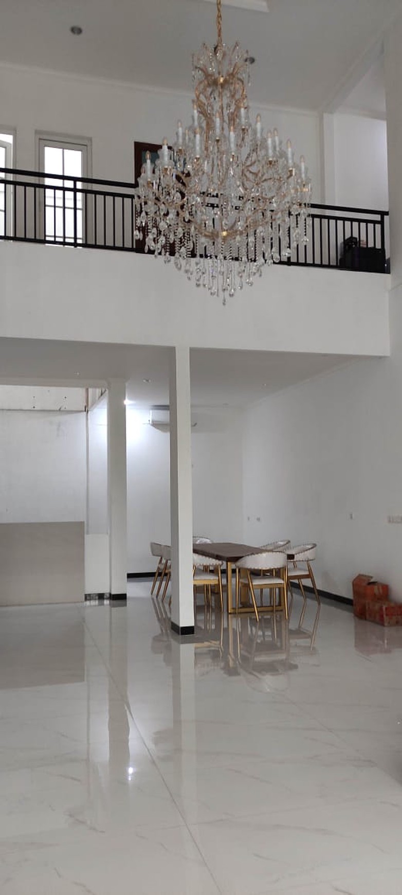 Rumah Bagus, Cantik Siap huni Lokasi strategis di Jakarta Selatan