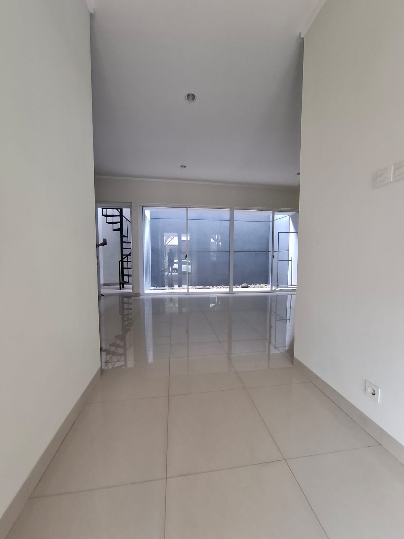 Rumah 2 Lantai dalam Cluster dan Lokasi Strategis @Bintaro-Sektor 9