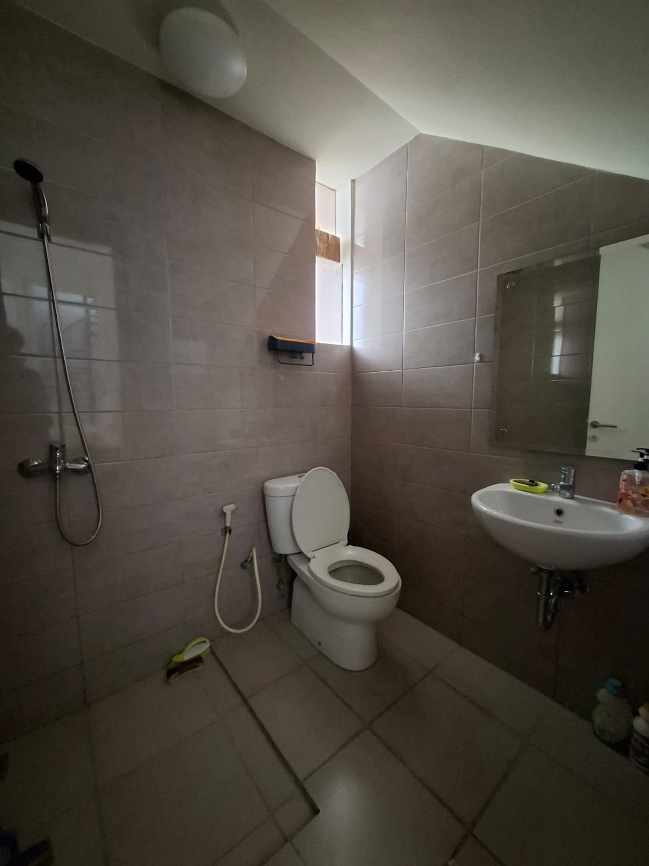 Rumah 2 Lantai dalam Cluster dan Lokasi Strategis @Bintaro-Sektor 9