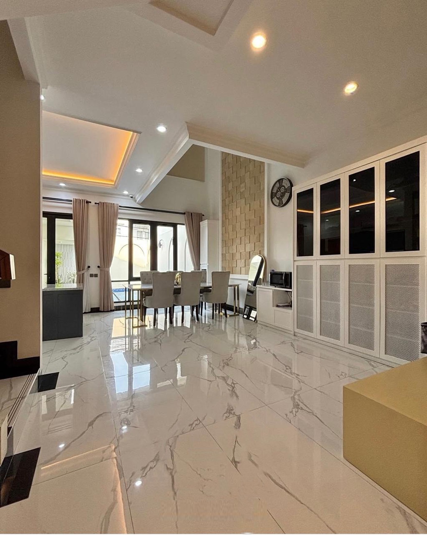 Rumah Bagus, Mewah dan Nyaman, Bebas Banjir di Jakarta Selatan