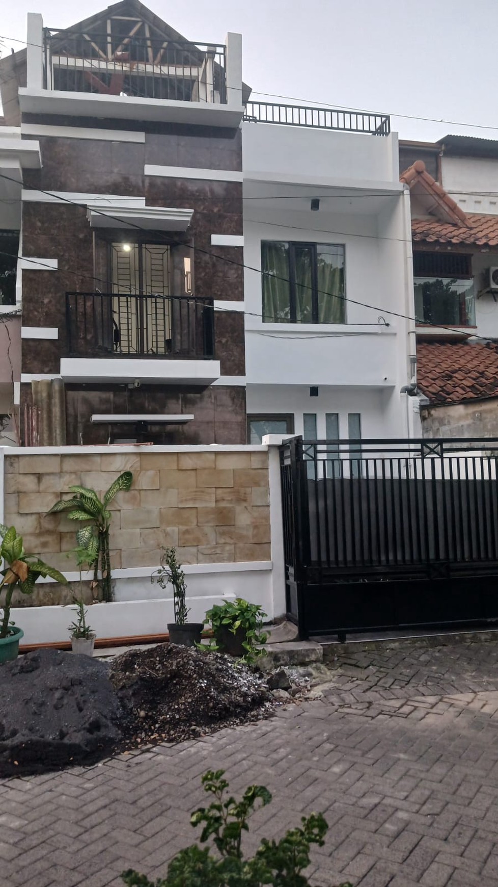 Dijual Cepat Rumah Babatan Pratama